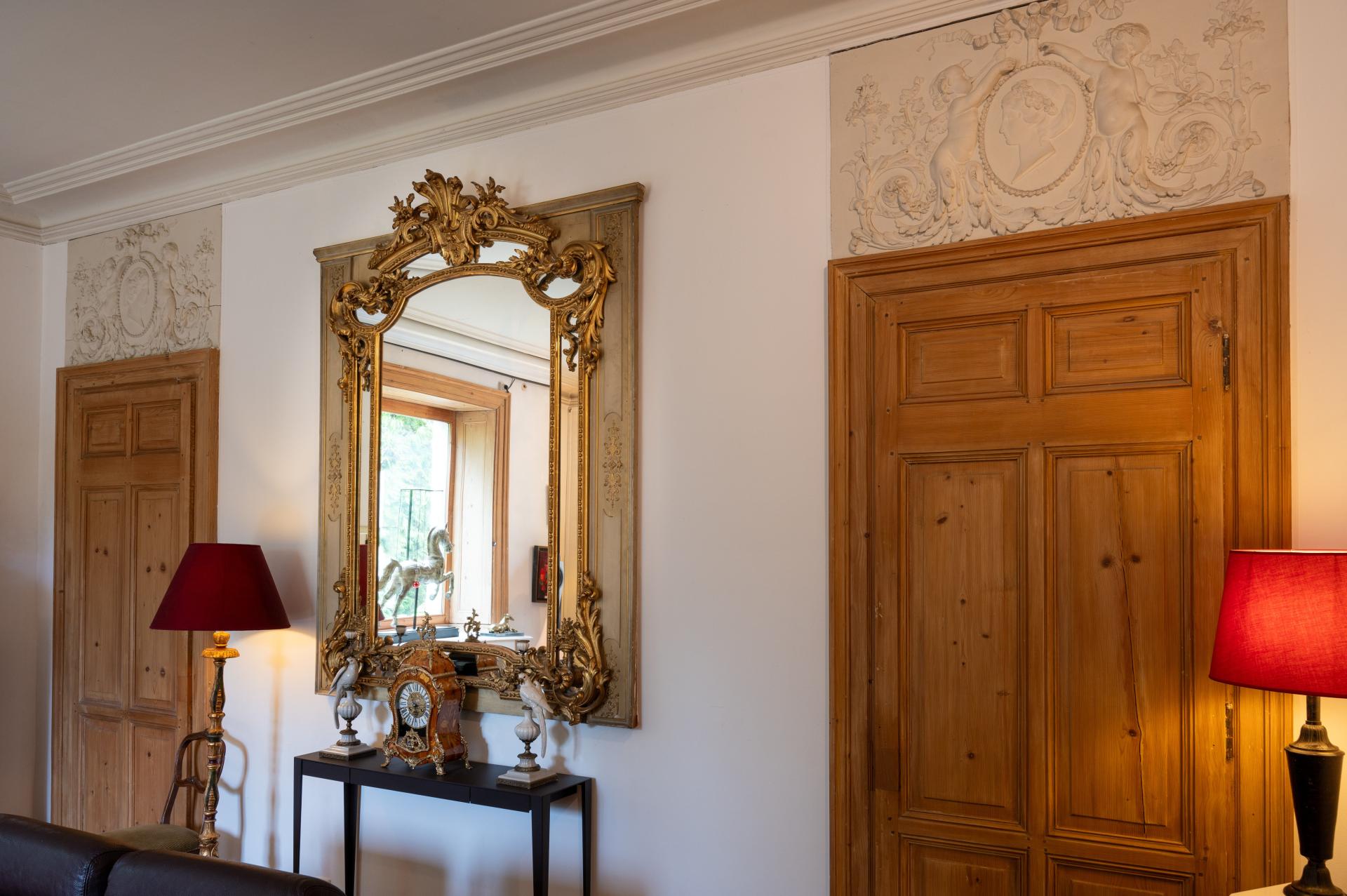 Photo 8 of the listing.