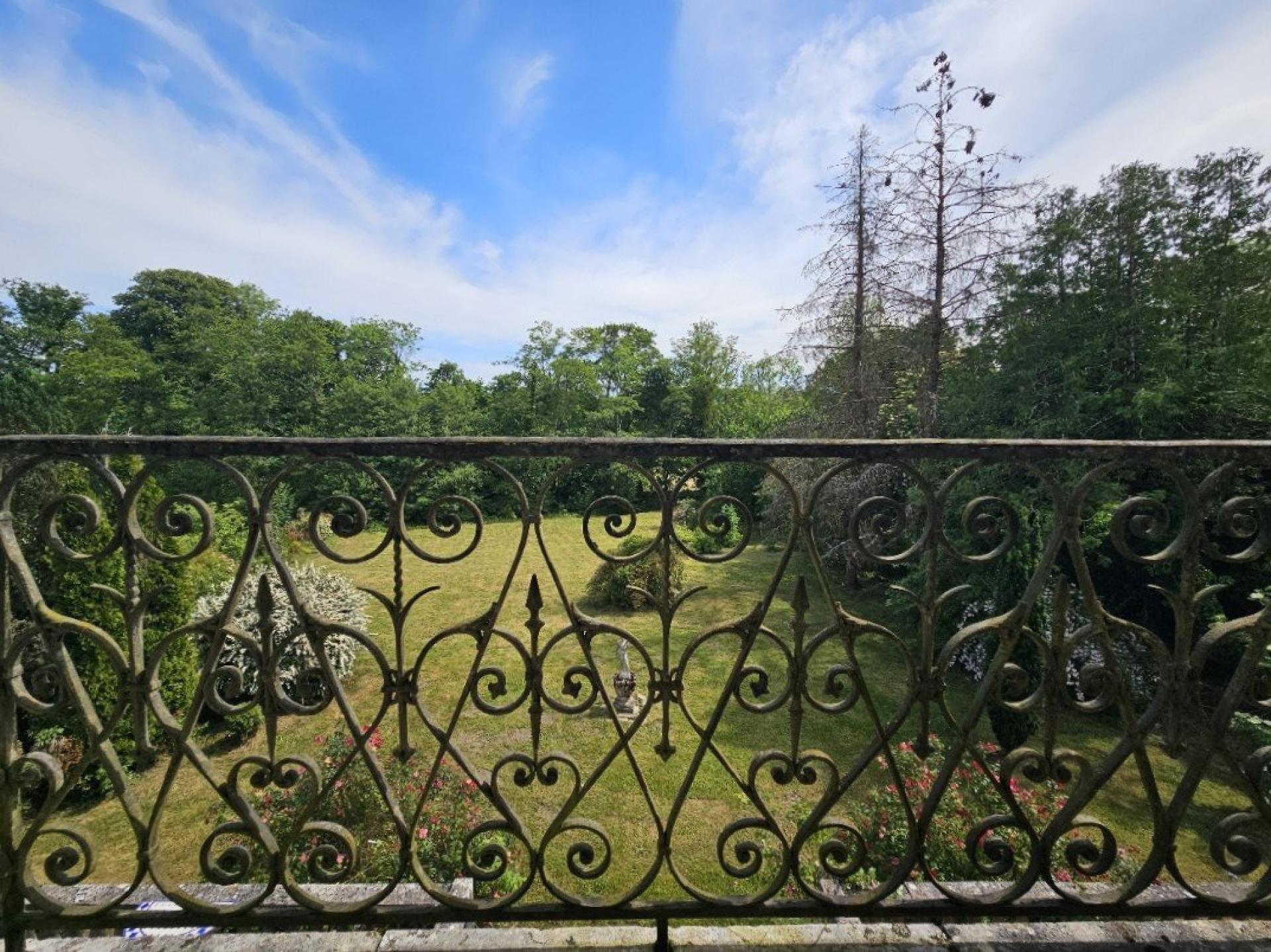 Photo 15 of the listing.