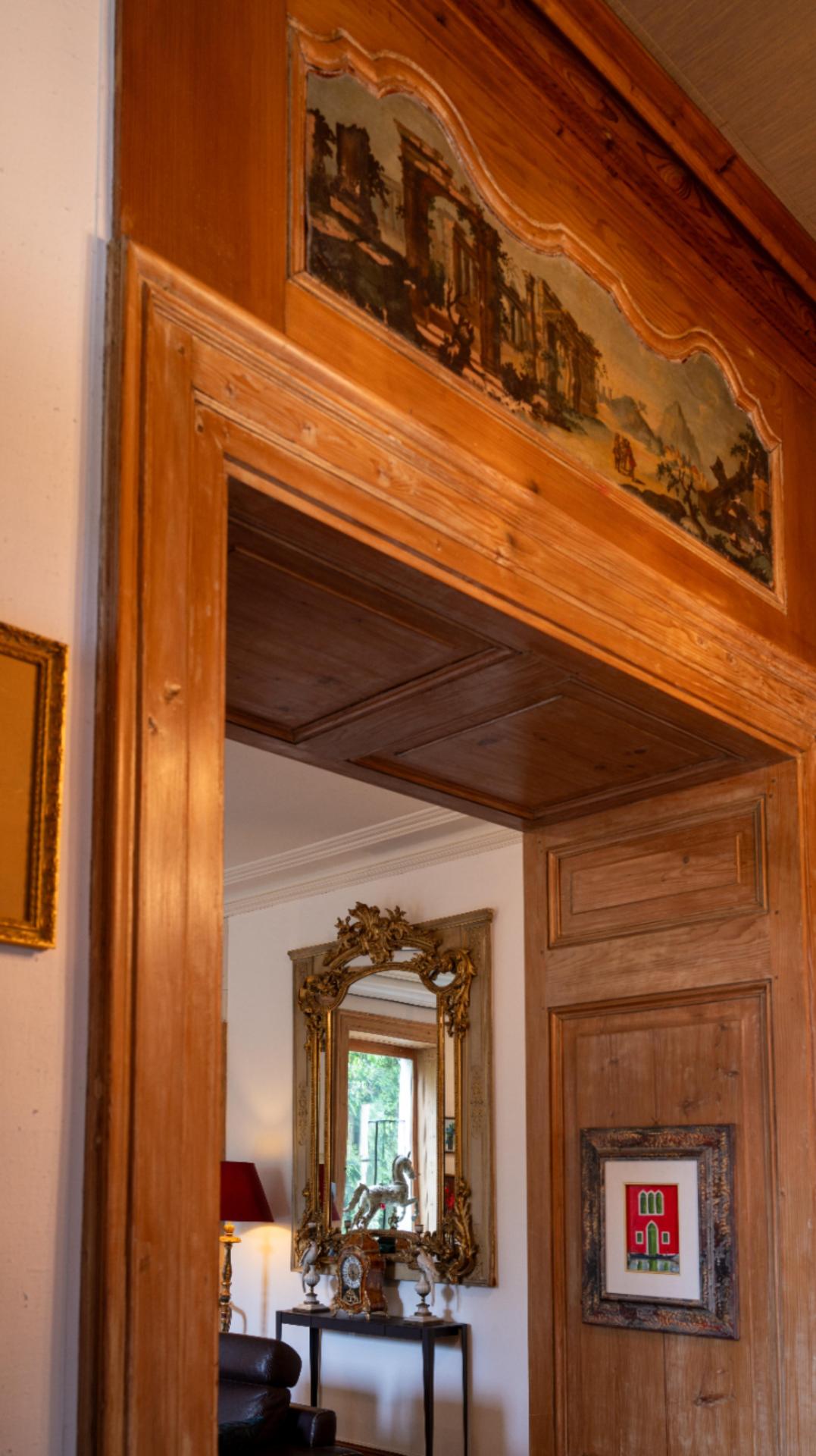 Photo 6 of the listing.