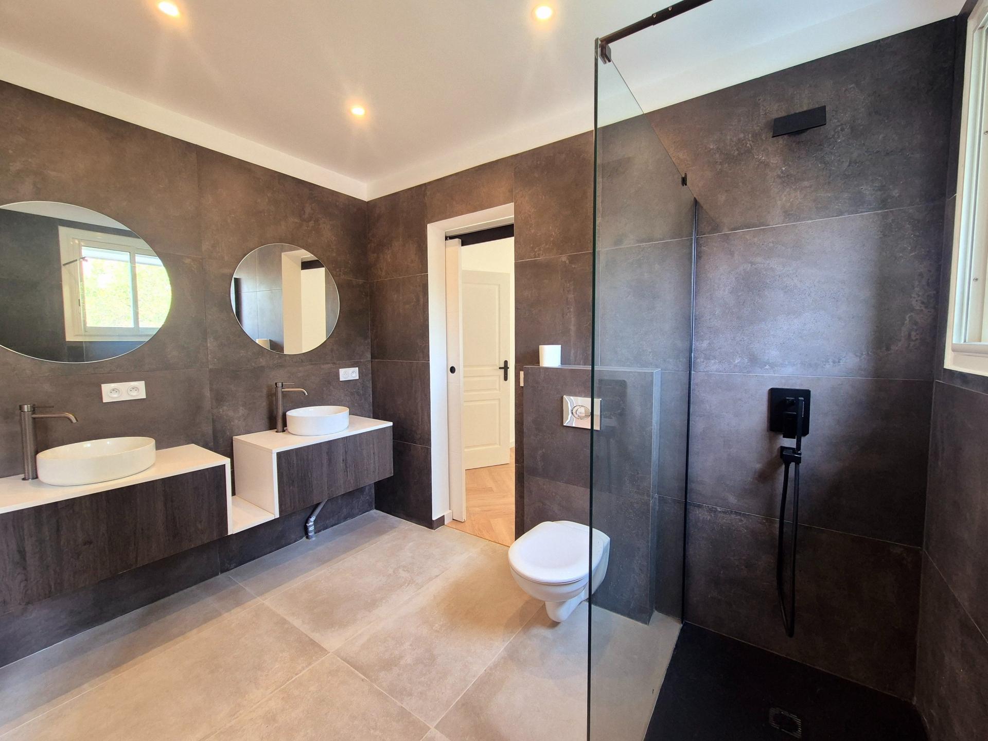 Photo 13 de l'annonce.