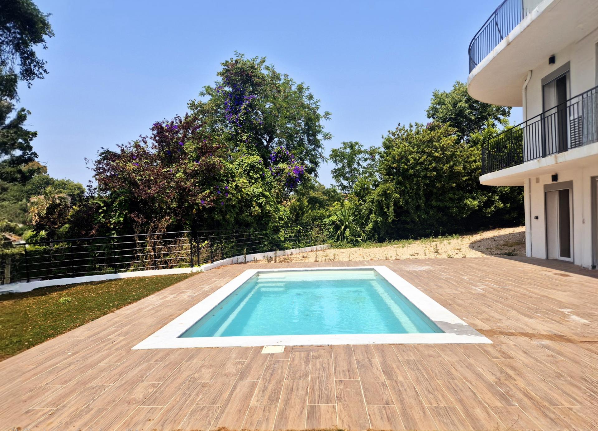 Photo 15 de l'annonce.