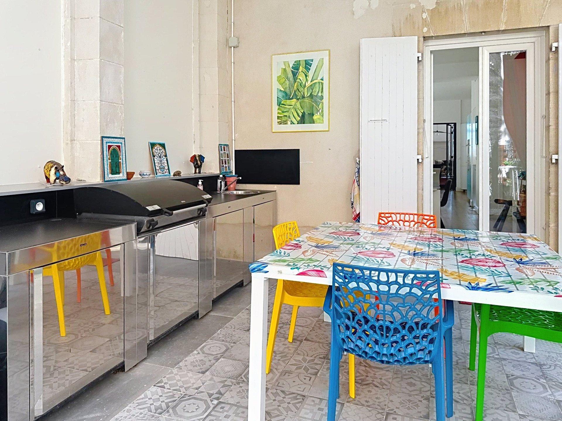 Photo 12 of the listing.