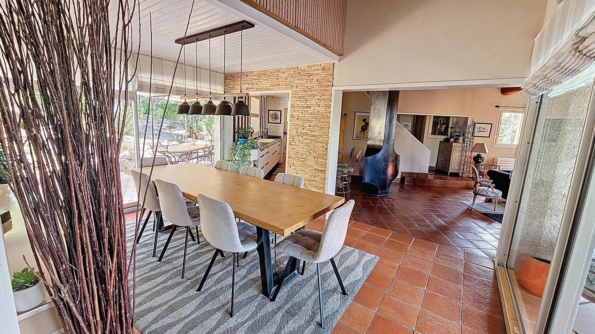 Photo 14 de l'annonce.