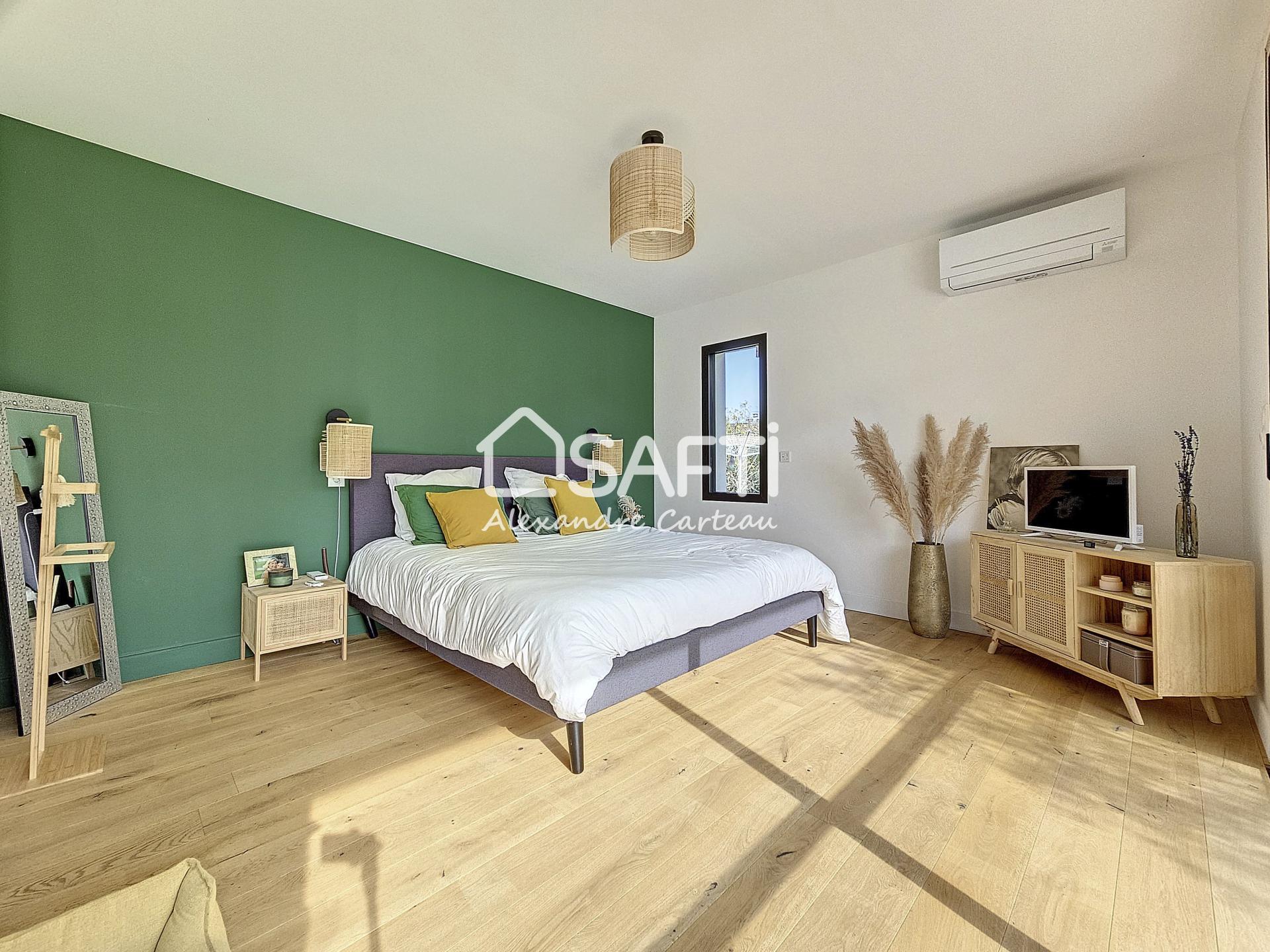 Photo 7 of the listing.