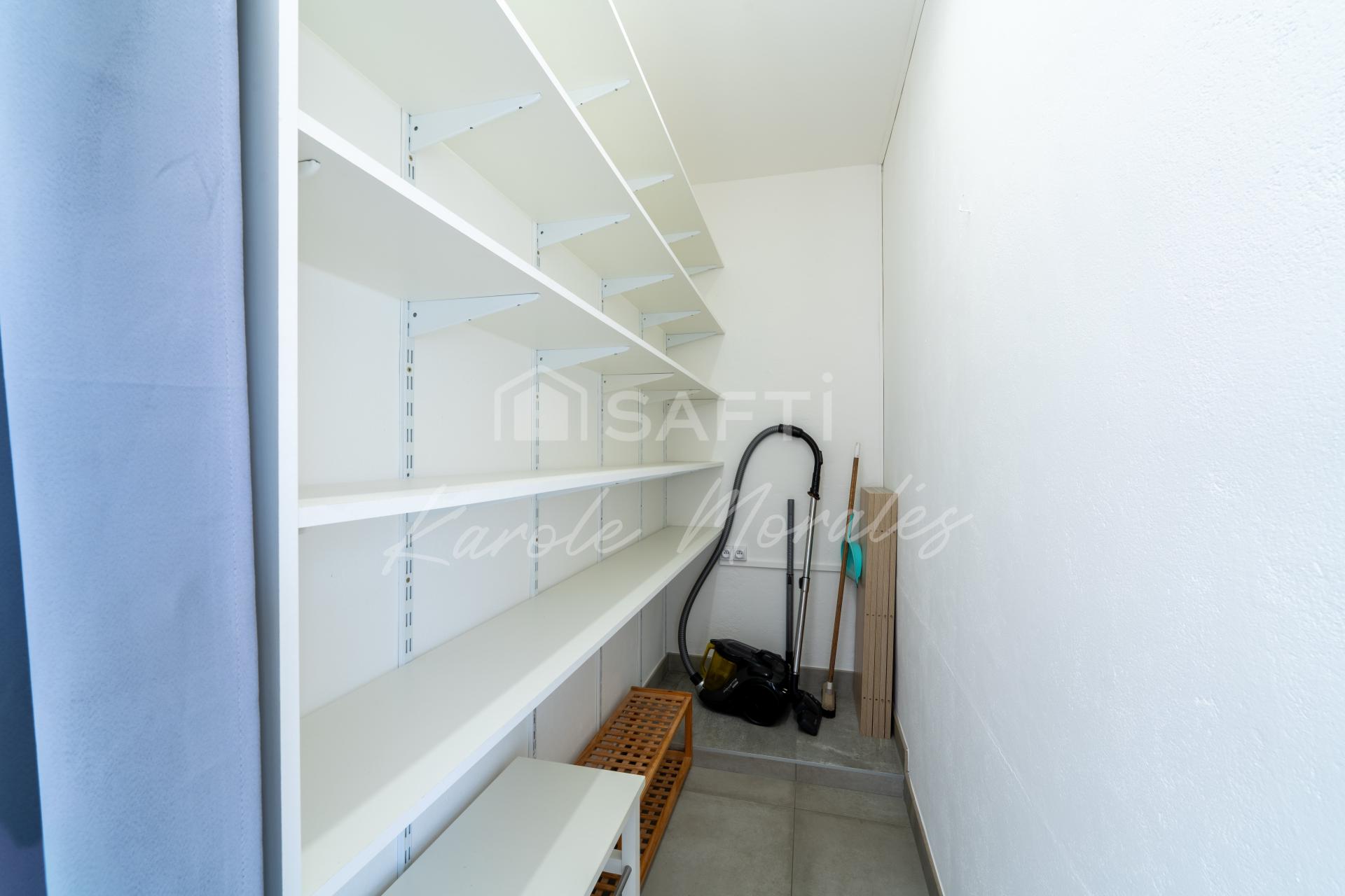 Photo 25 of the listing.