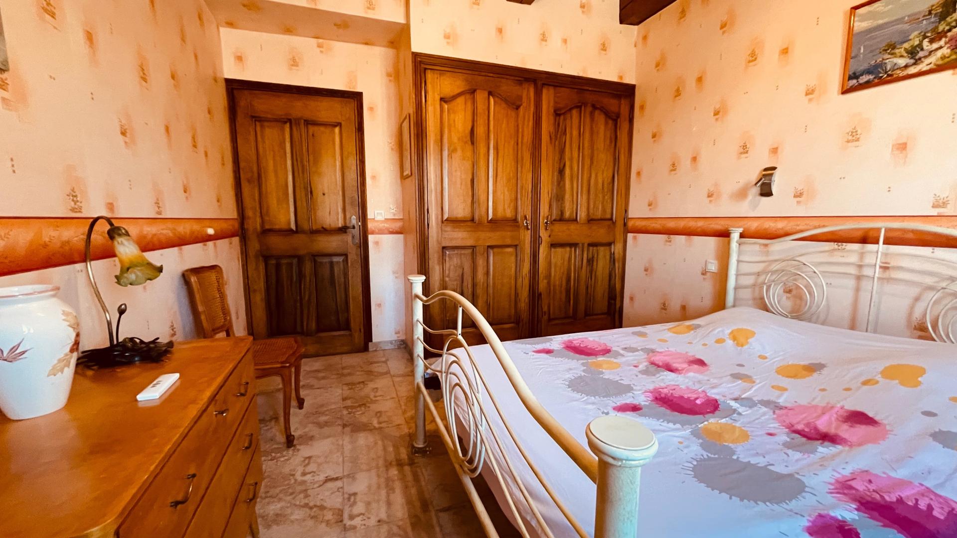 Photo 17 of the listing.