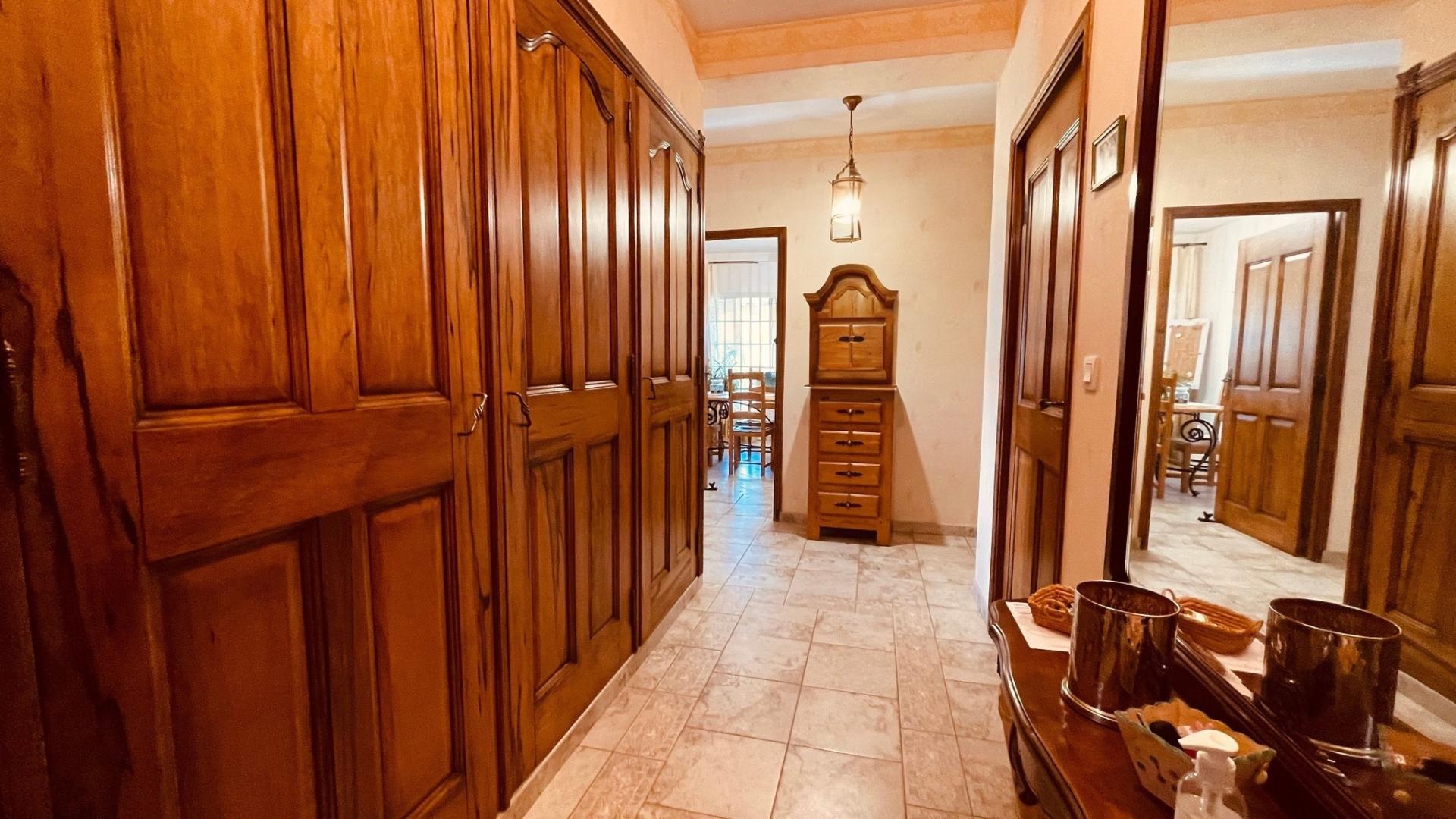 Photo 13 of the listing.