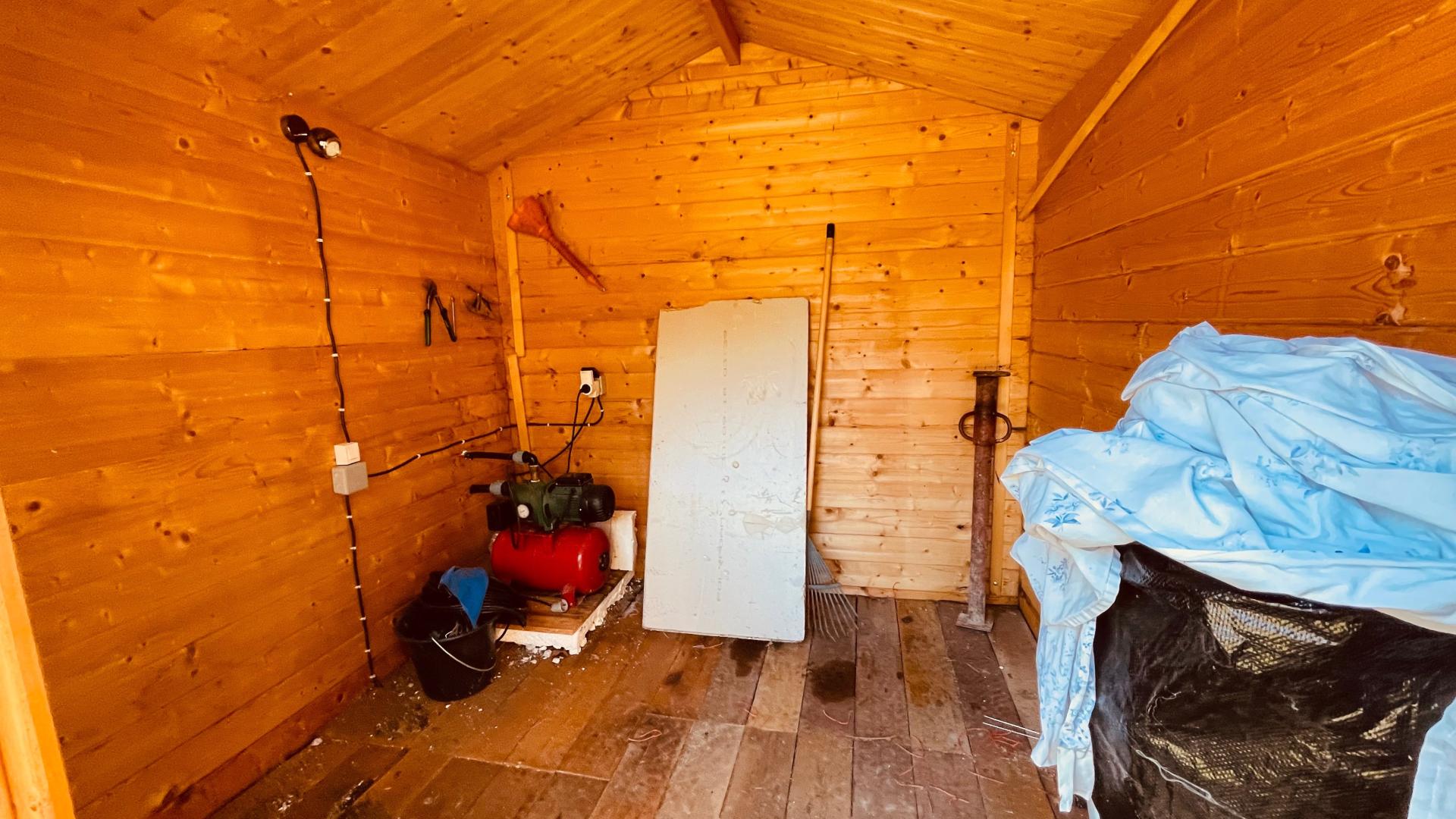 Photo 24 of the listing.