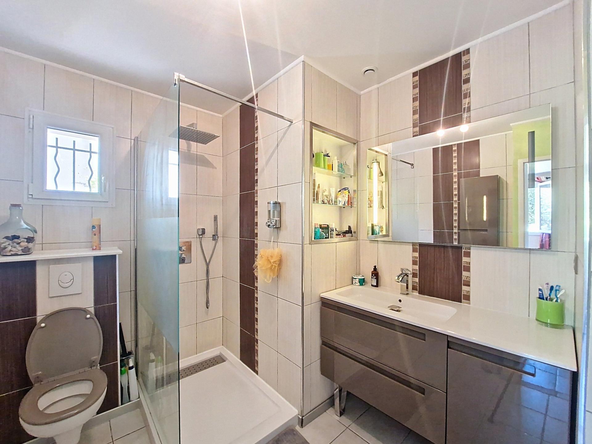 Photo 13 de l'annonce.