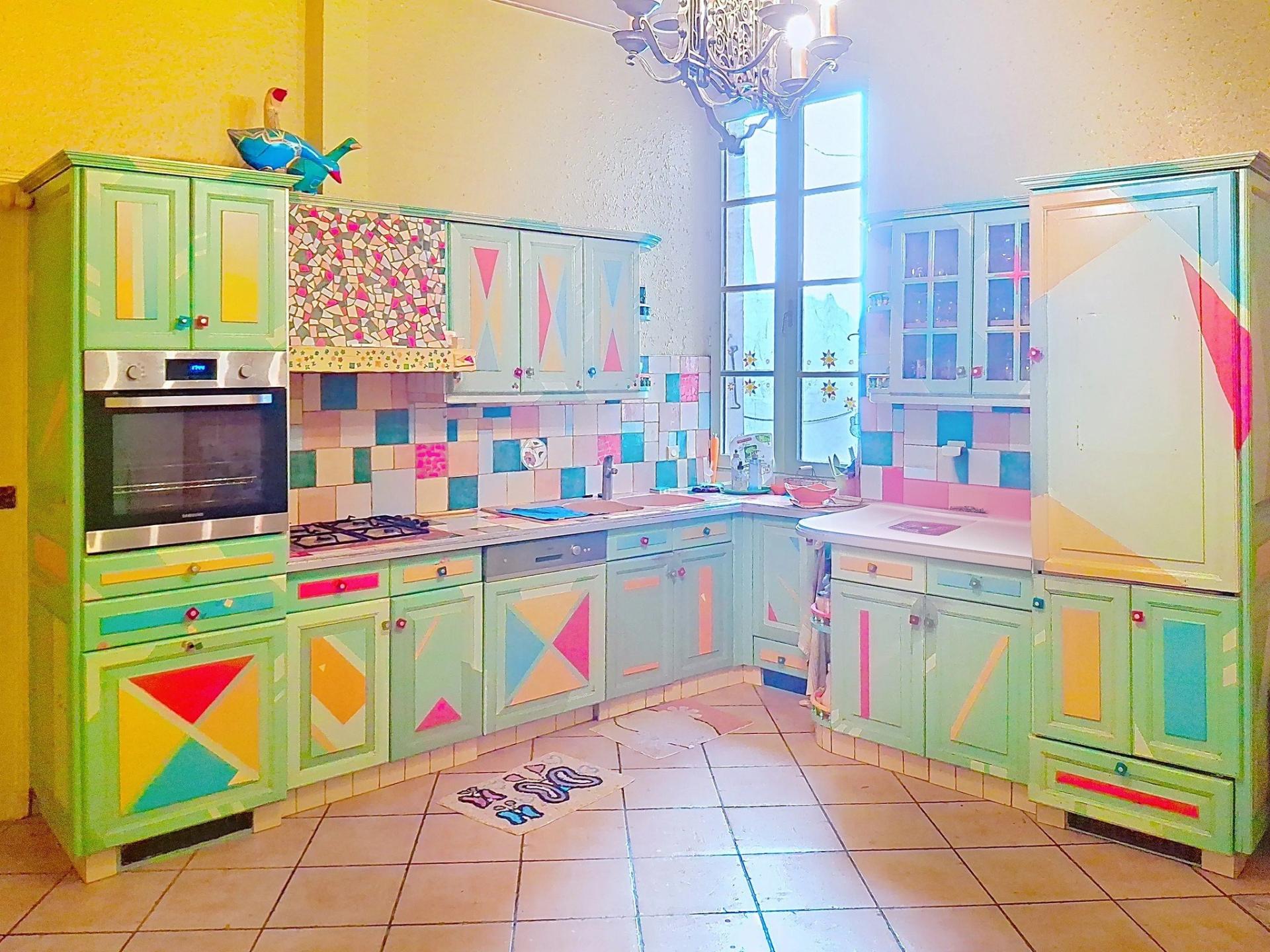 Photo 8 of the listing.