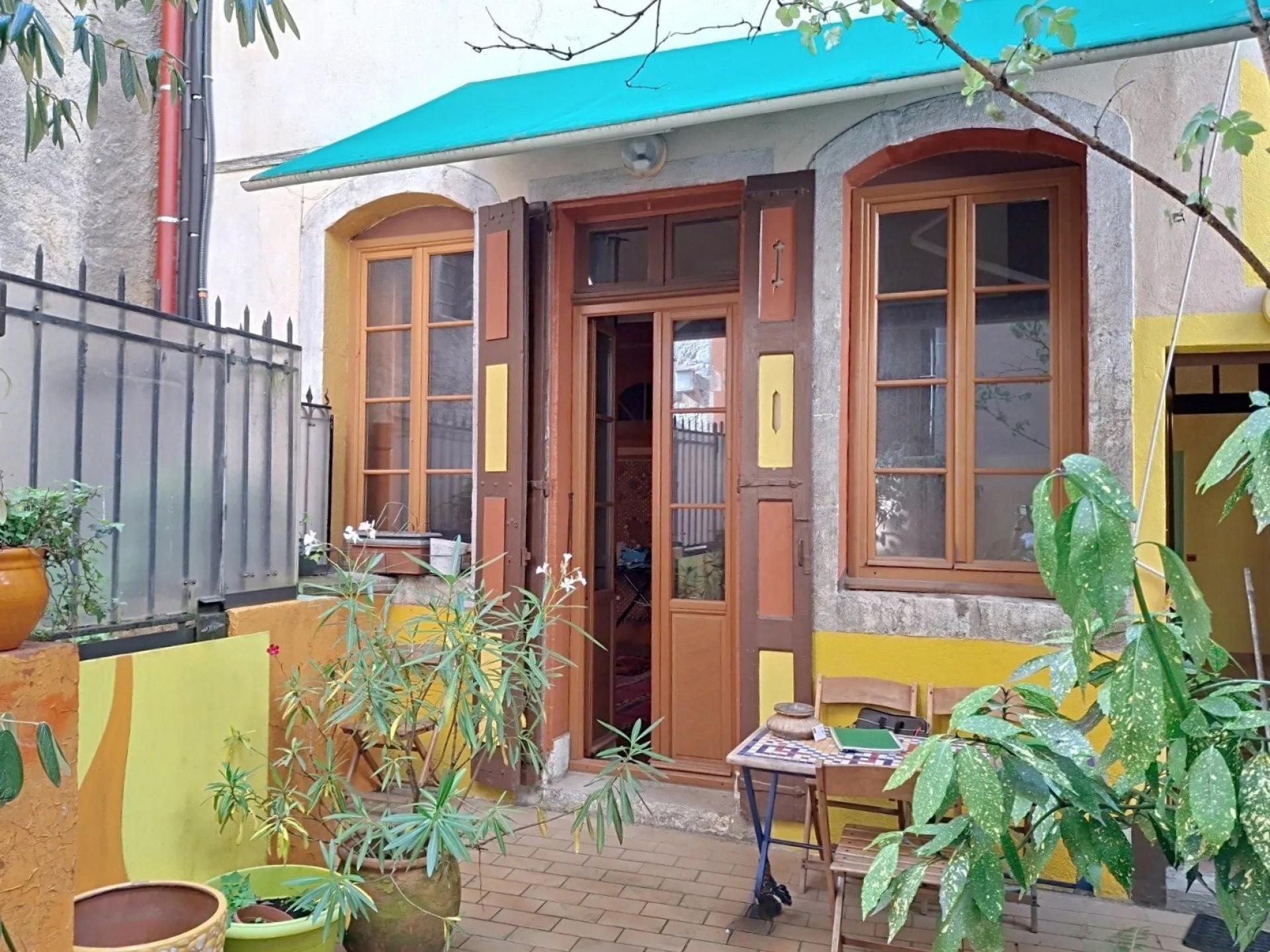 Photo 13 of the listing.