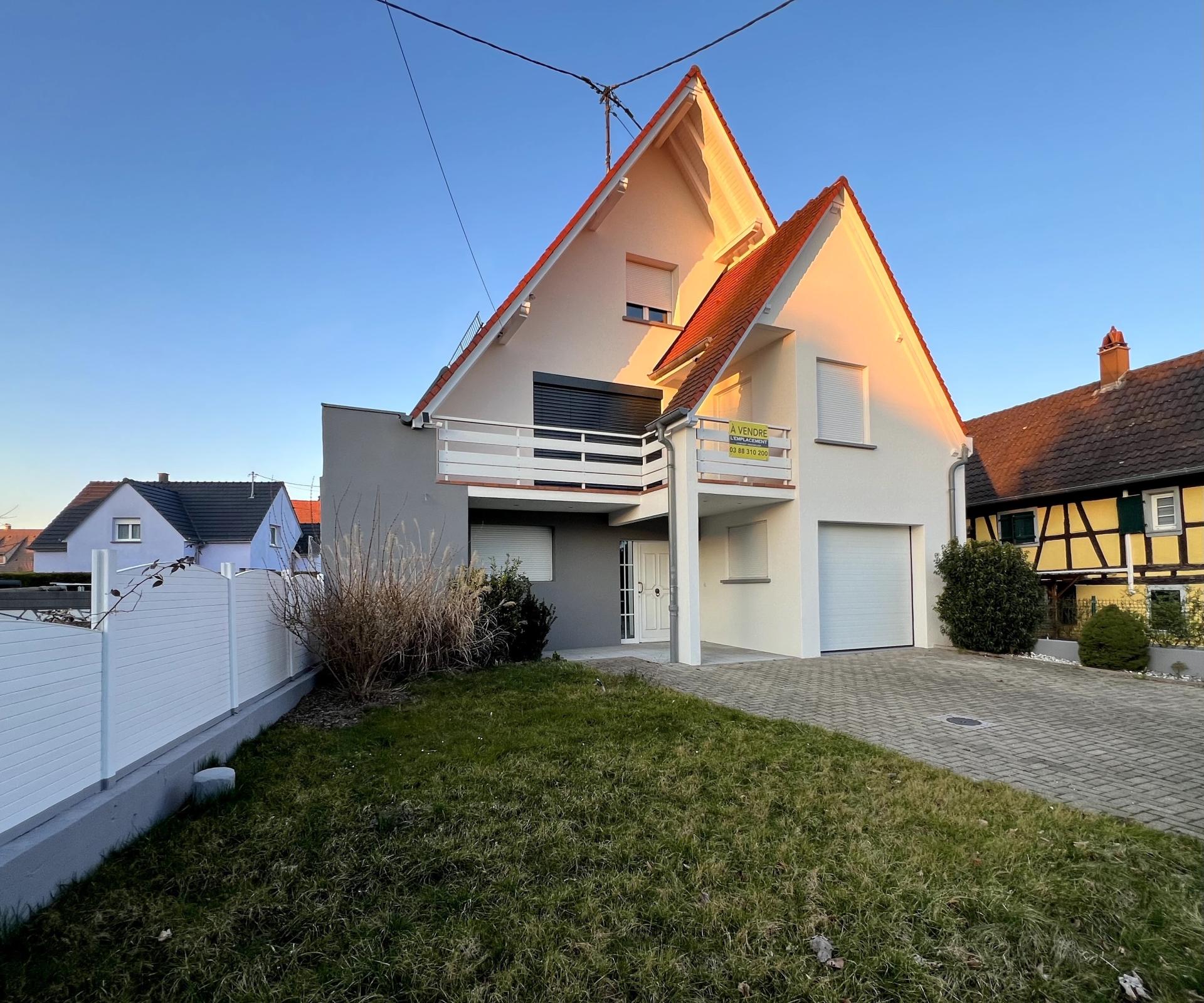 Photo 5 of the listing.