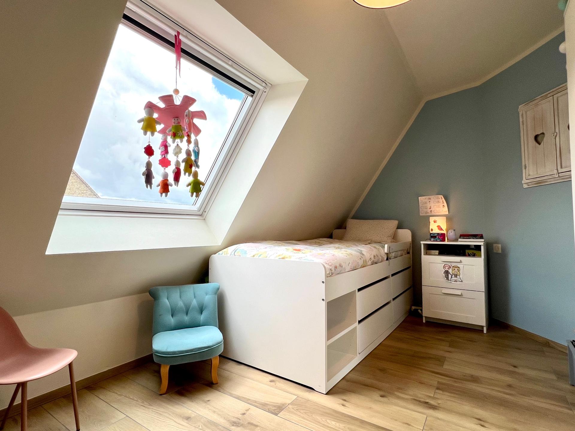 Photo 9 of the listing.