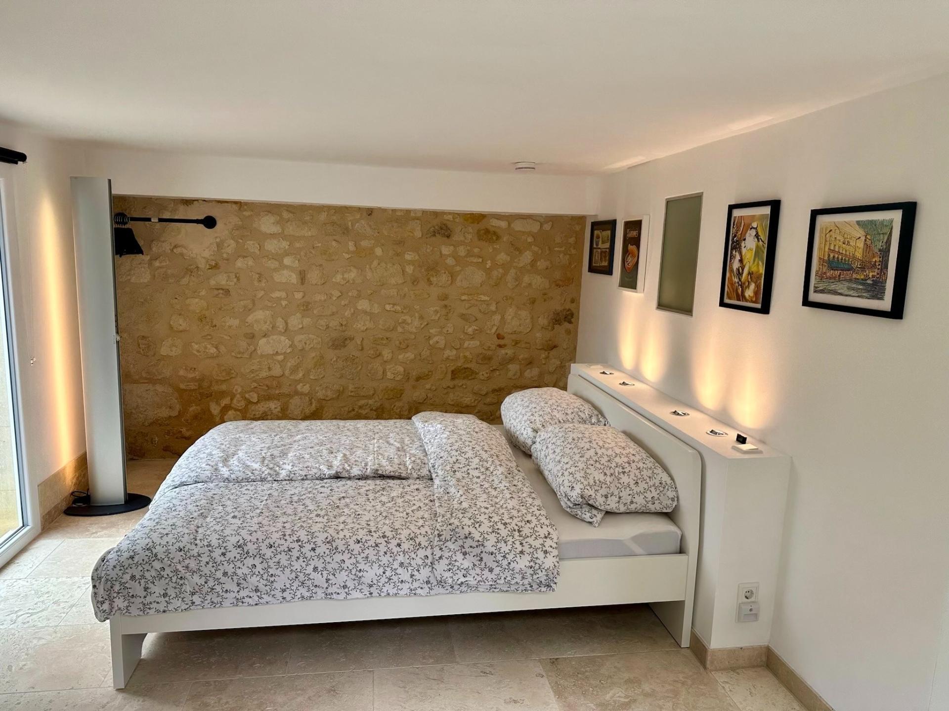 Photo 16 of the listing.