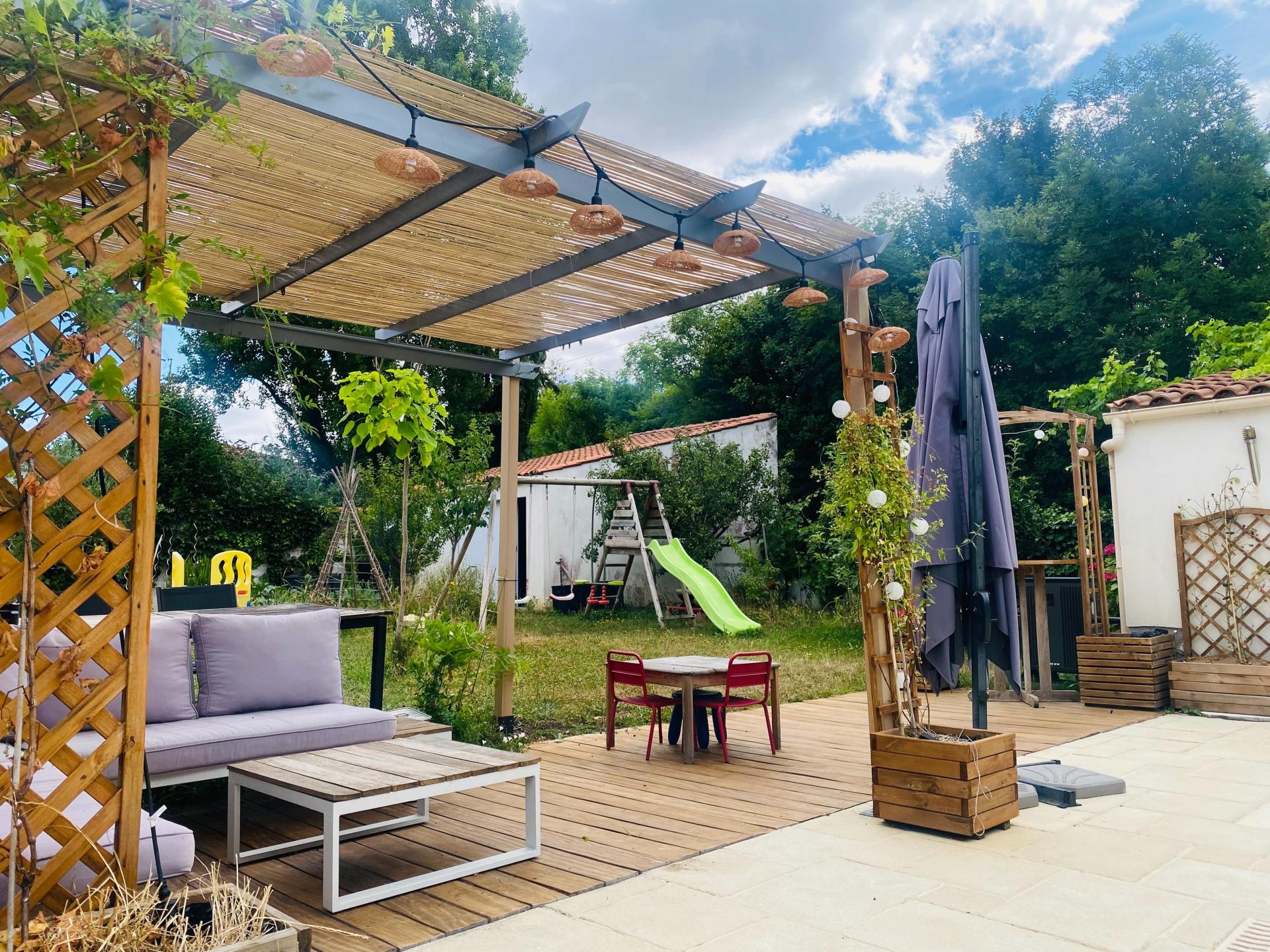 Photo 17 of the listing.