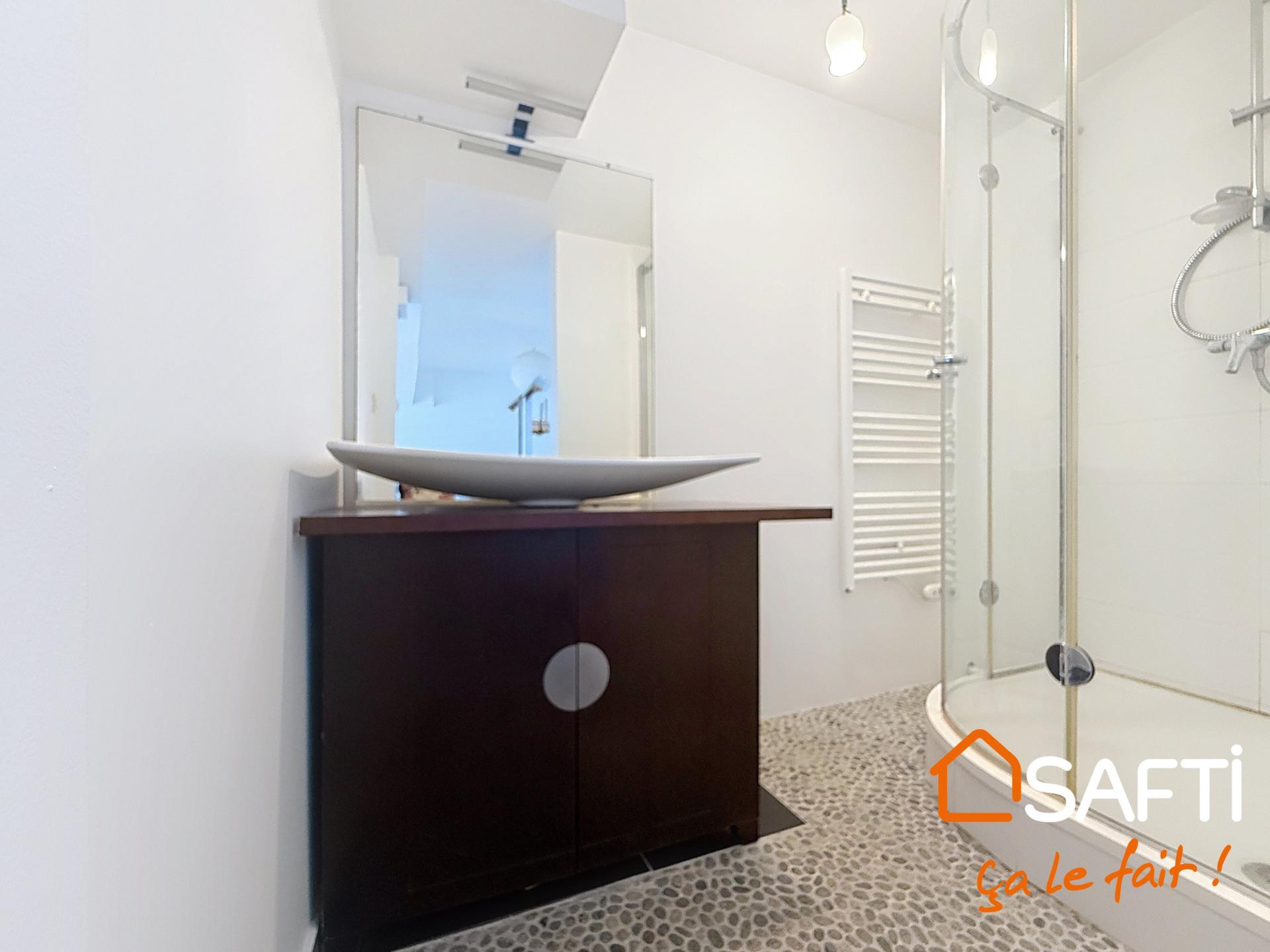 Photo 23 of the listing.