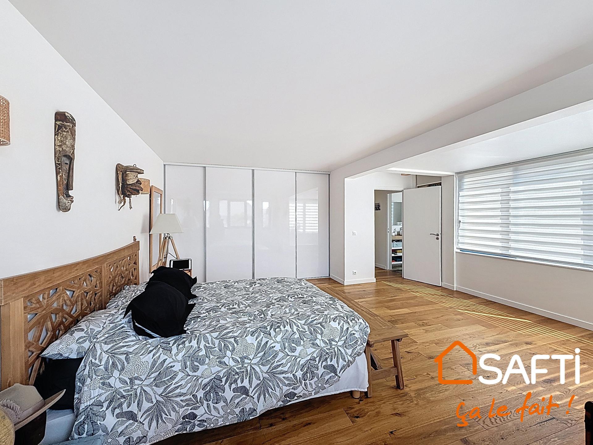 Photo 17 of the listing.