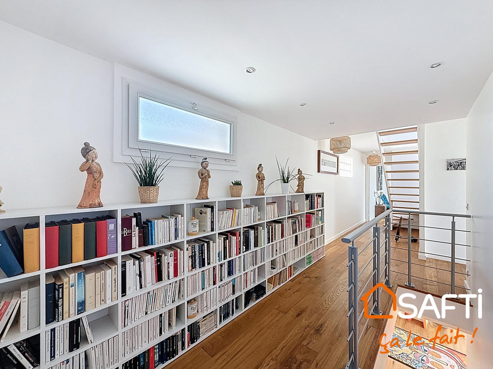 Photo 15 of the listing.