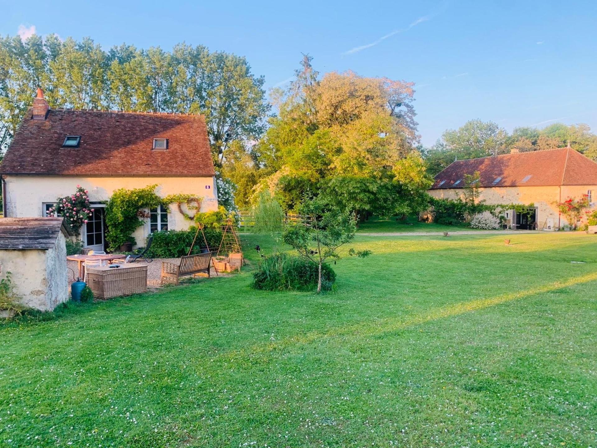 Photo 4 of the listing.