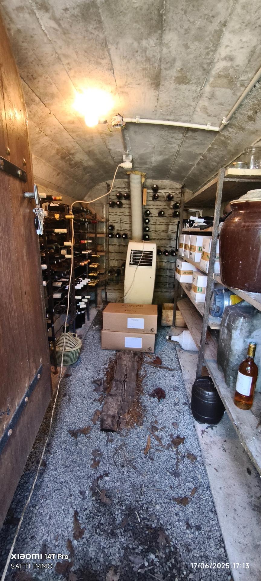 Photo 13 of the listing.