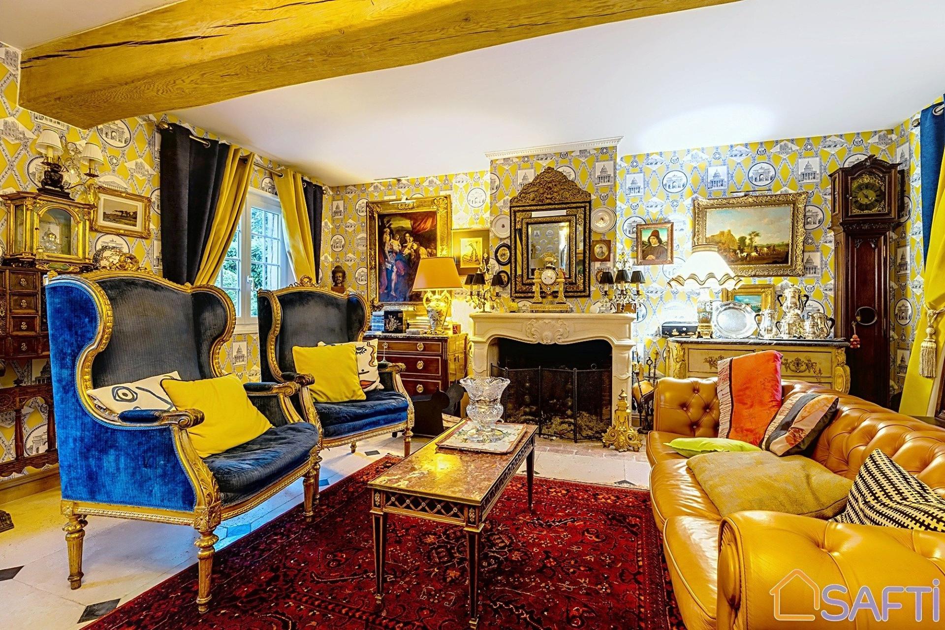 Photo 5 of the listing.