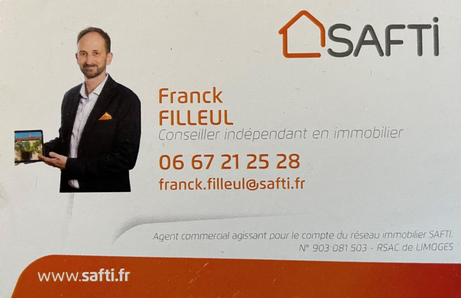 Photo 2 of the listing.