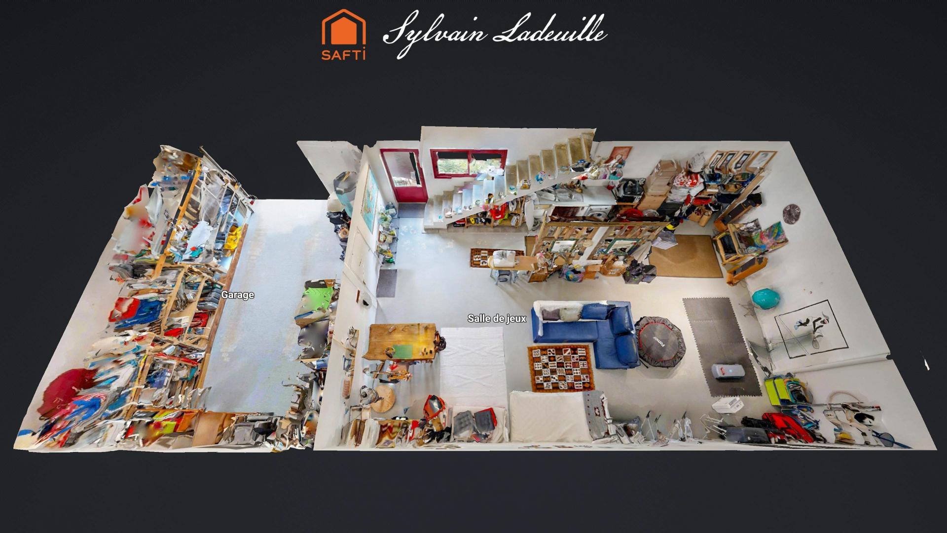 Photo 12 of the listing.