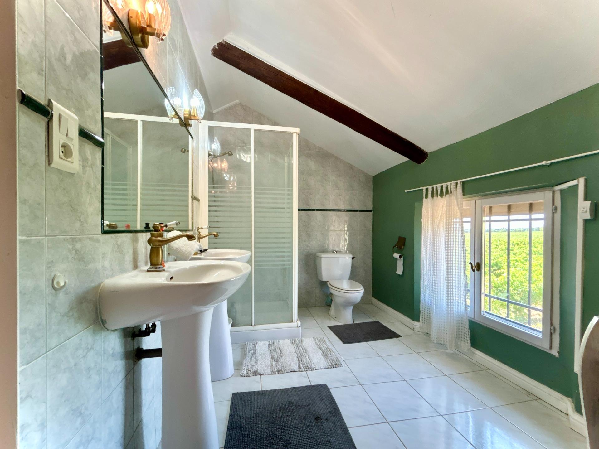 Photo 12 of the listing.