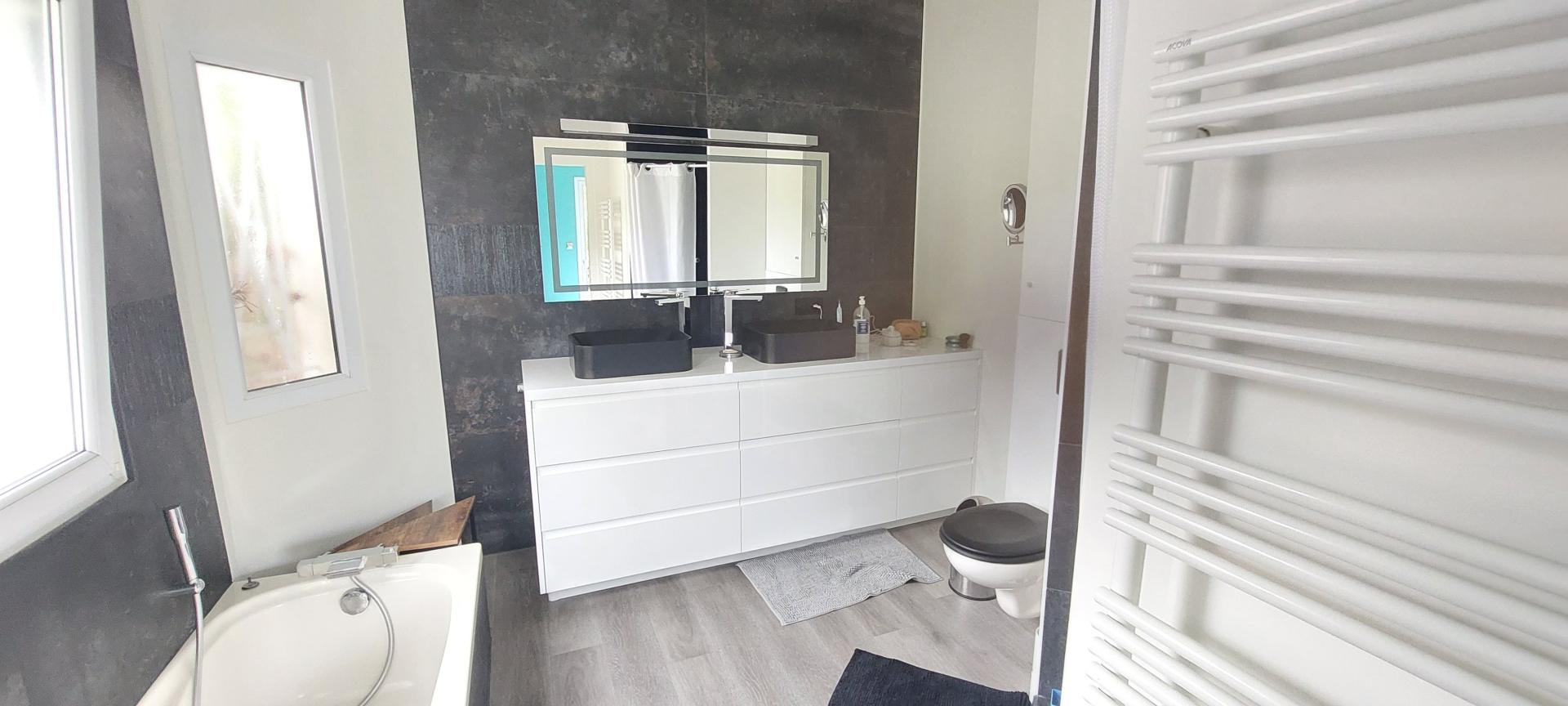 Photo 8 de l'annonce.