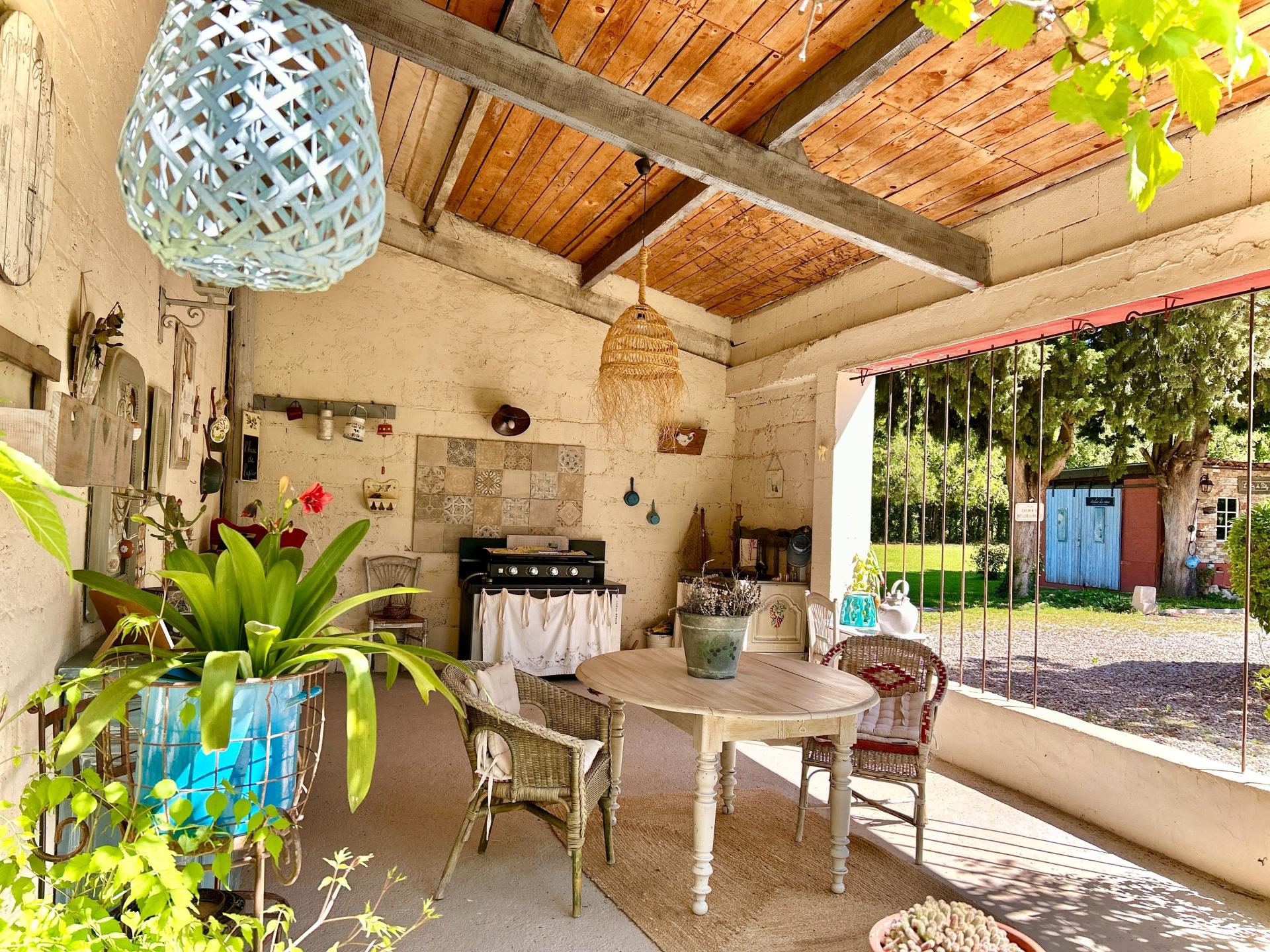 Photo 12 of the listing.