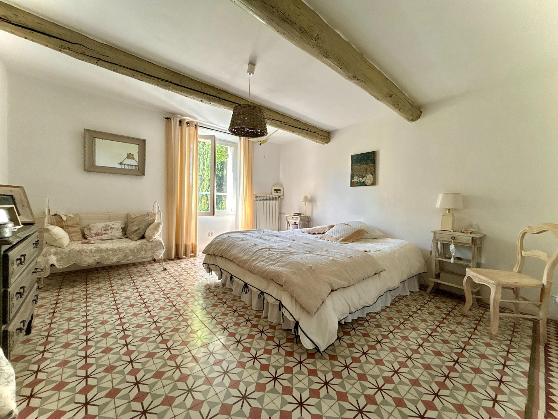 Photo 8 of the listing.