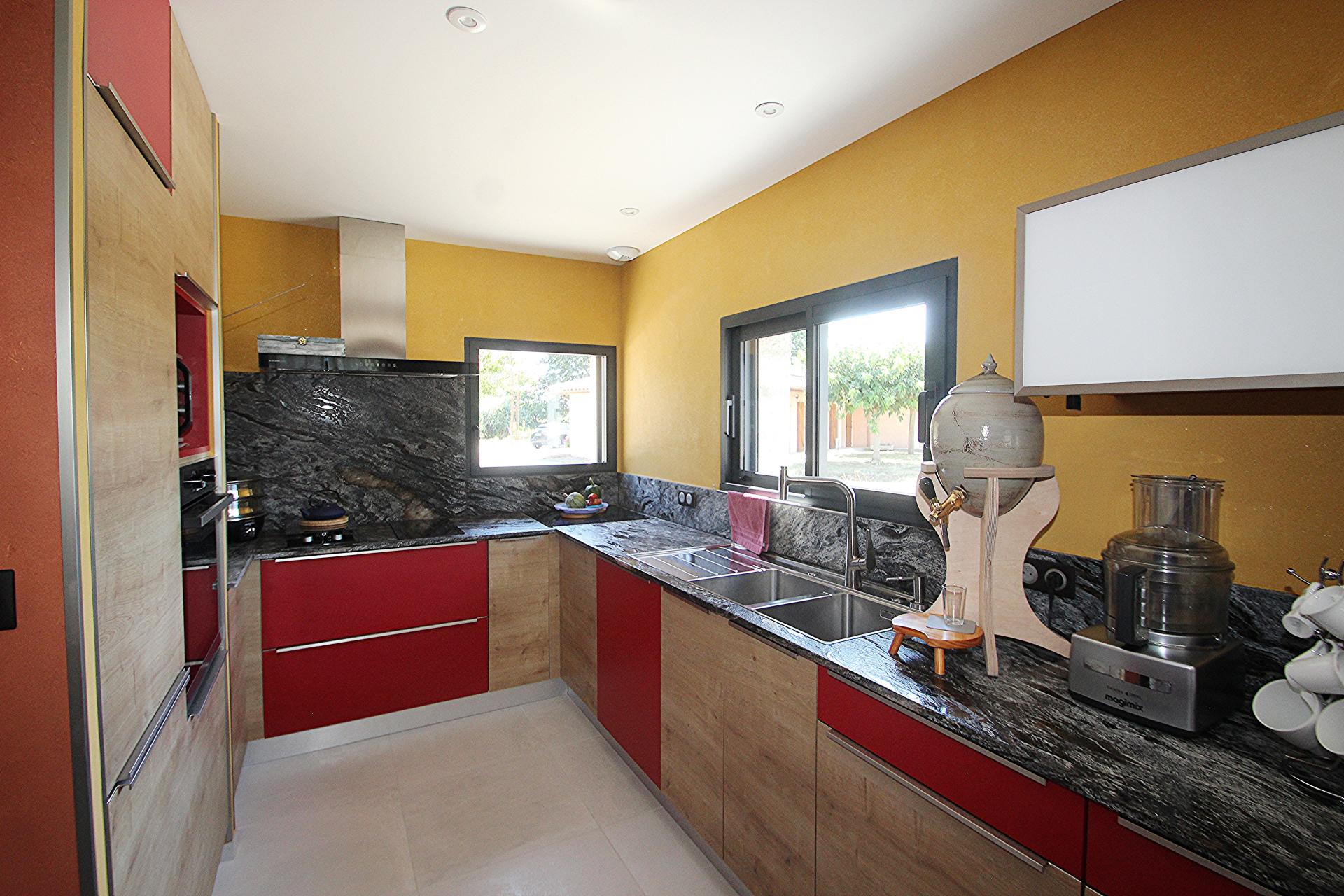 Photo 12 of the listing.