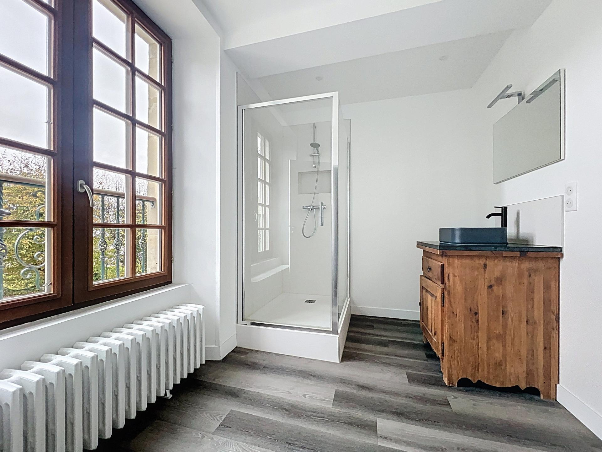 Photo 19 de l'annonce.