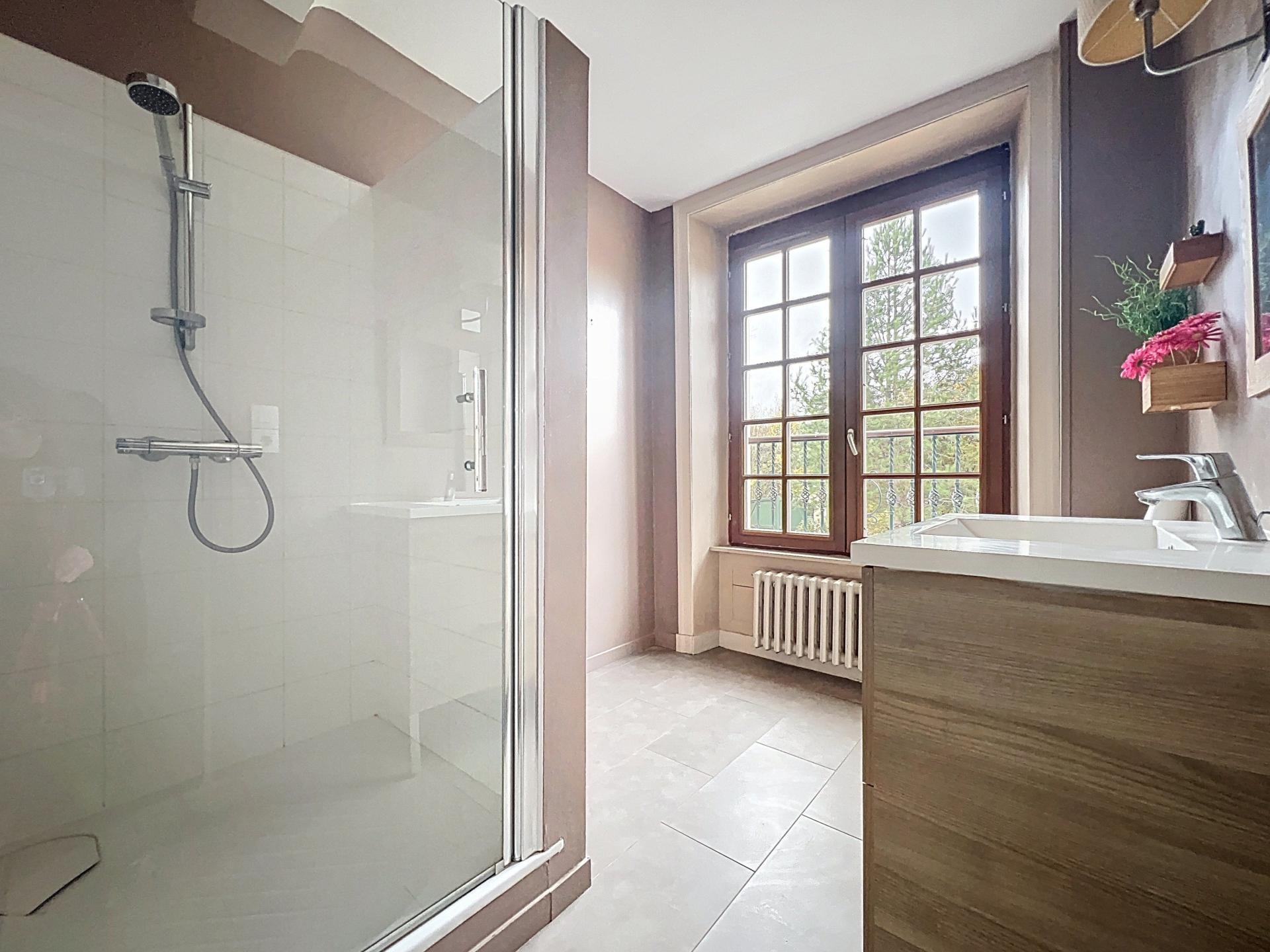 Photo 29 de l'annonce.