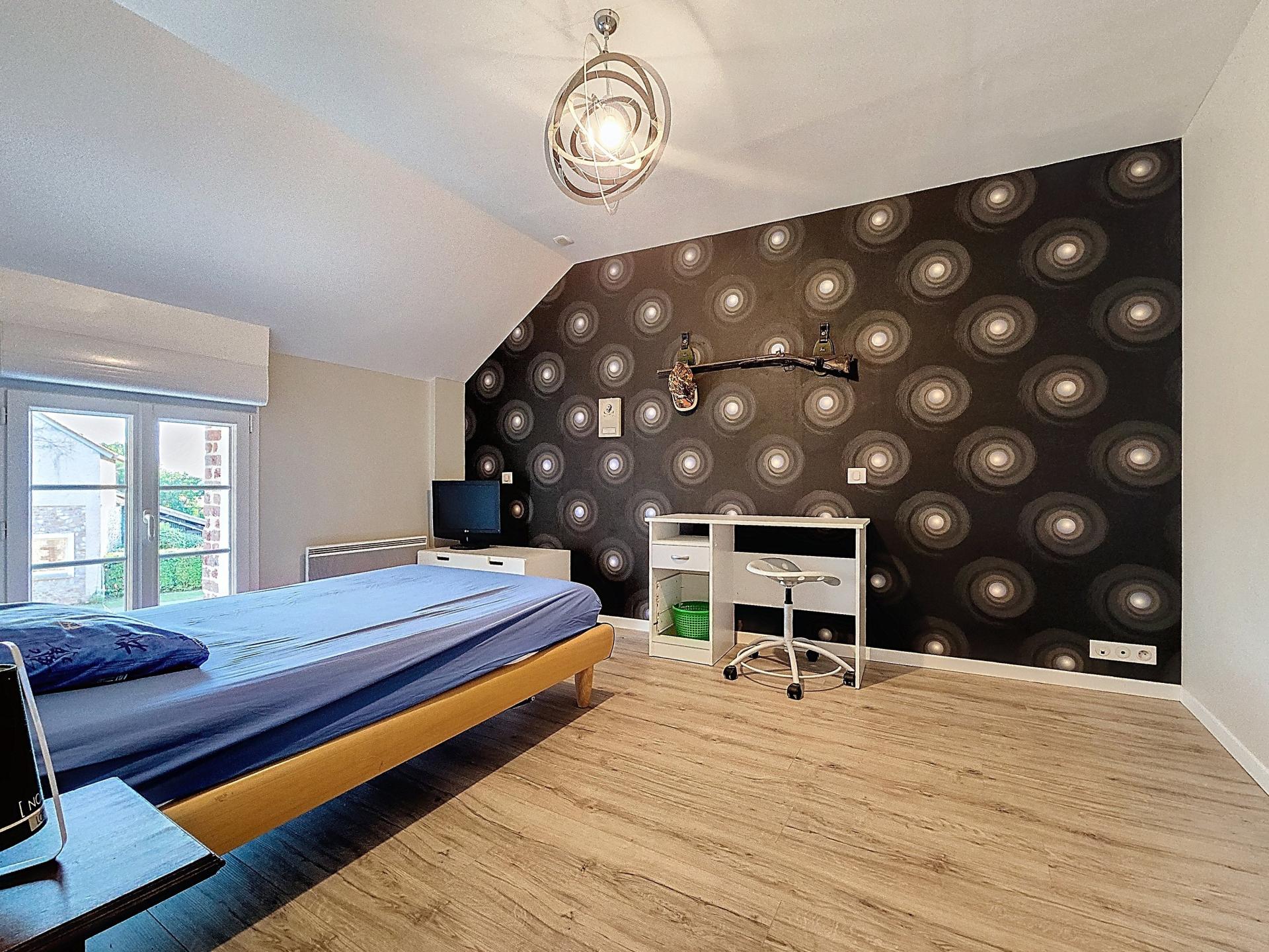 Photo 16 of the listing.