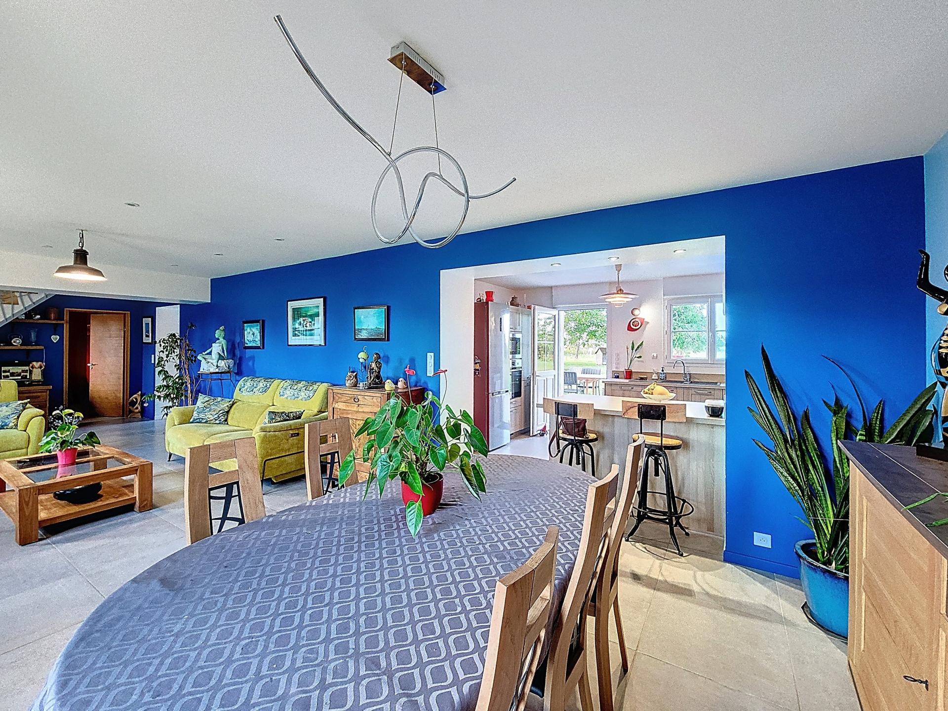 Photo 15 of the listing.