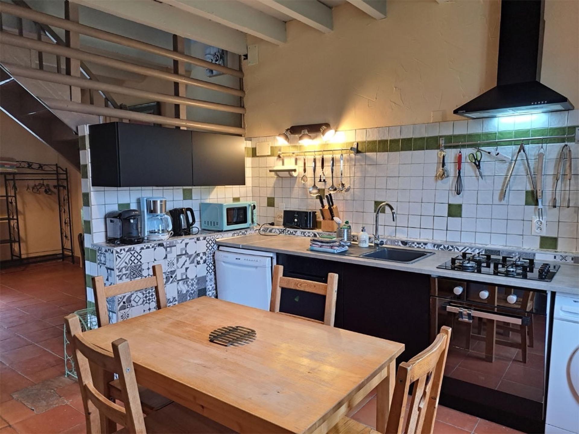 Photo 16 of the listing.