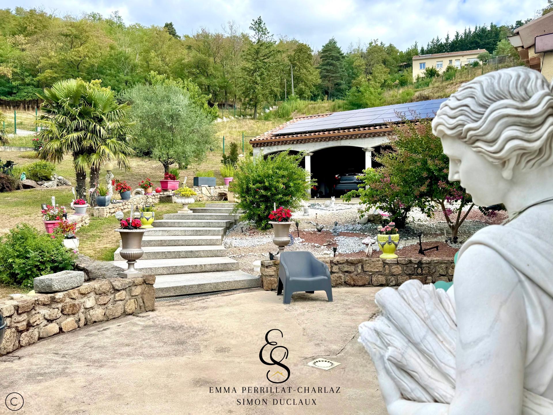 Photo 16 of the listing.