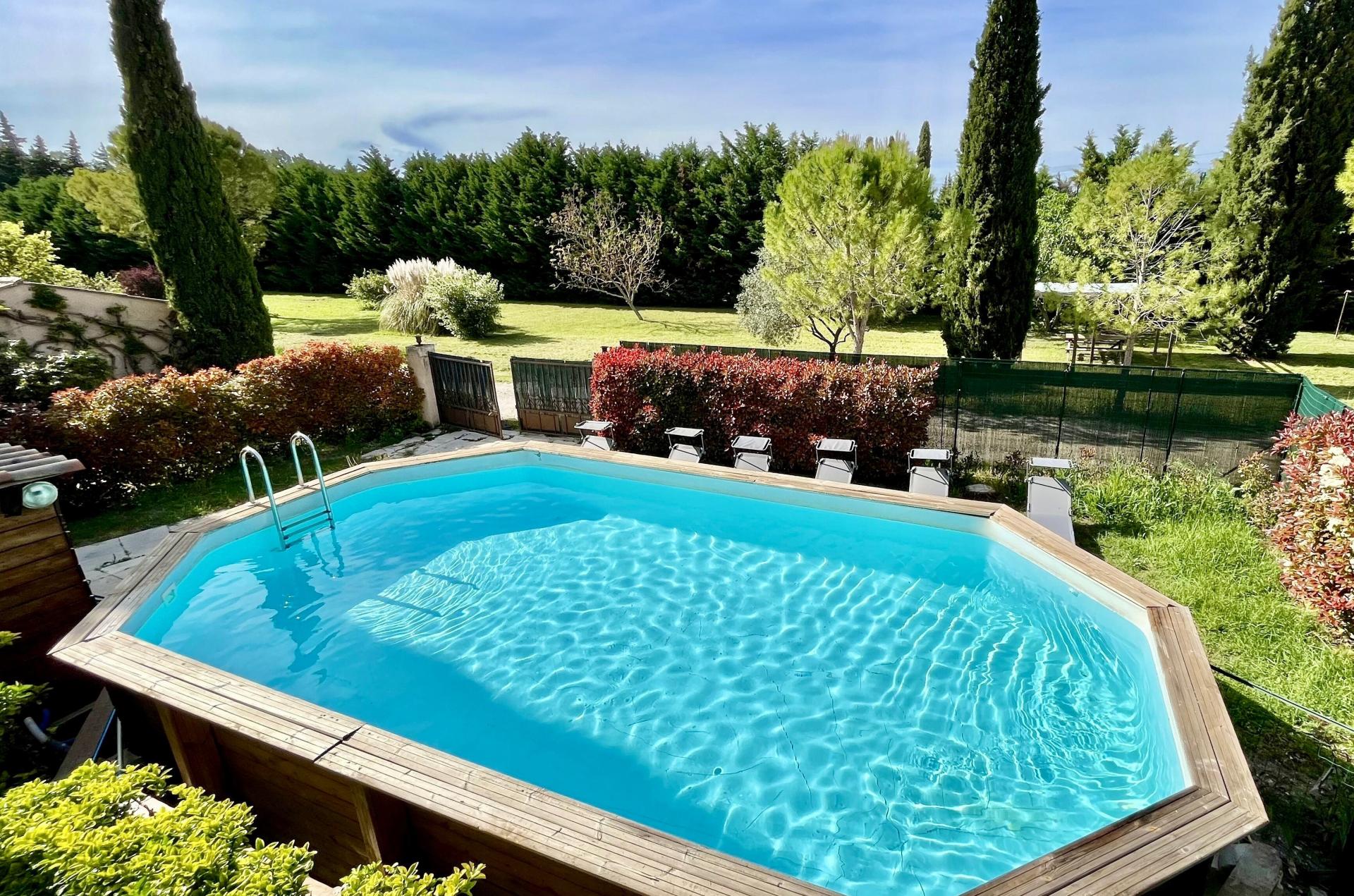 Photo 8 of the listing.