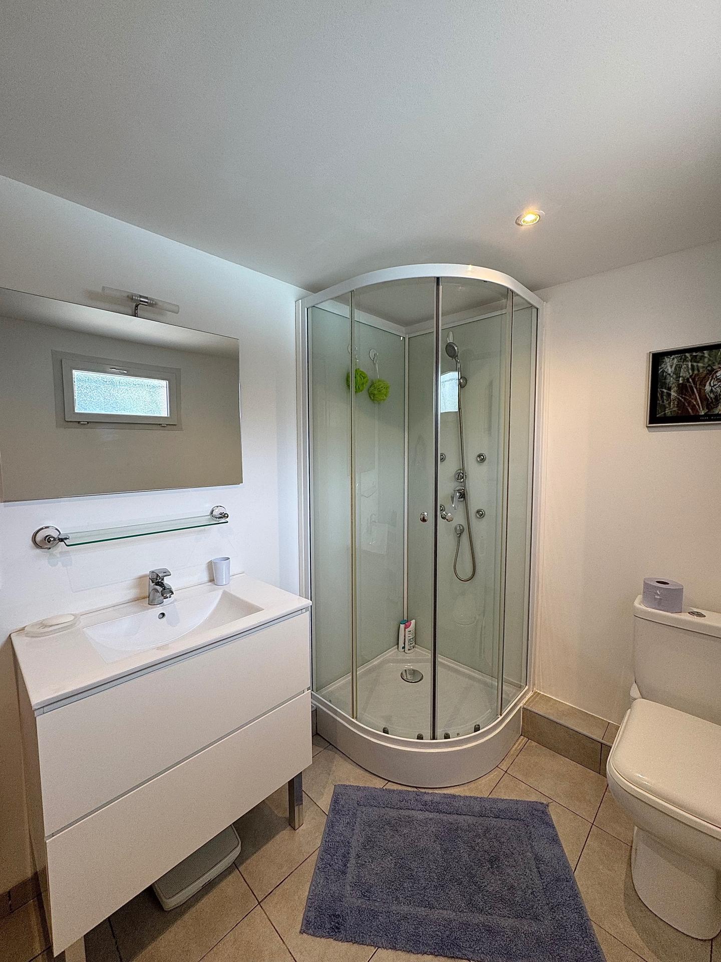 Photo 12 of the listing.