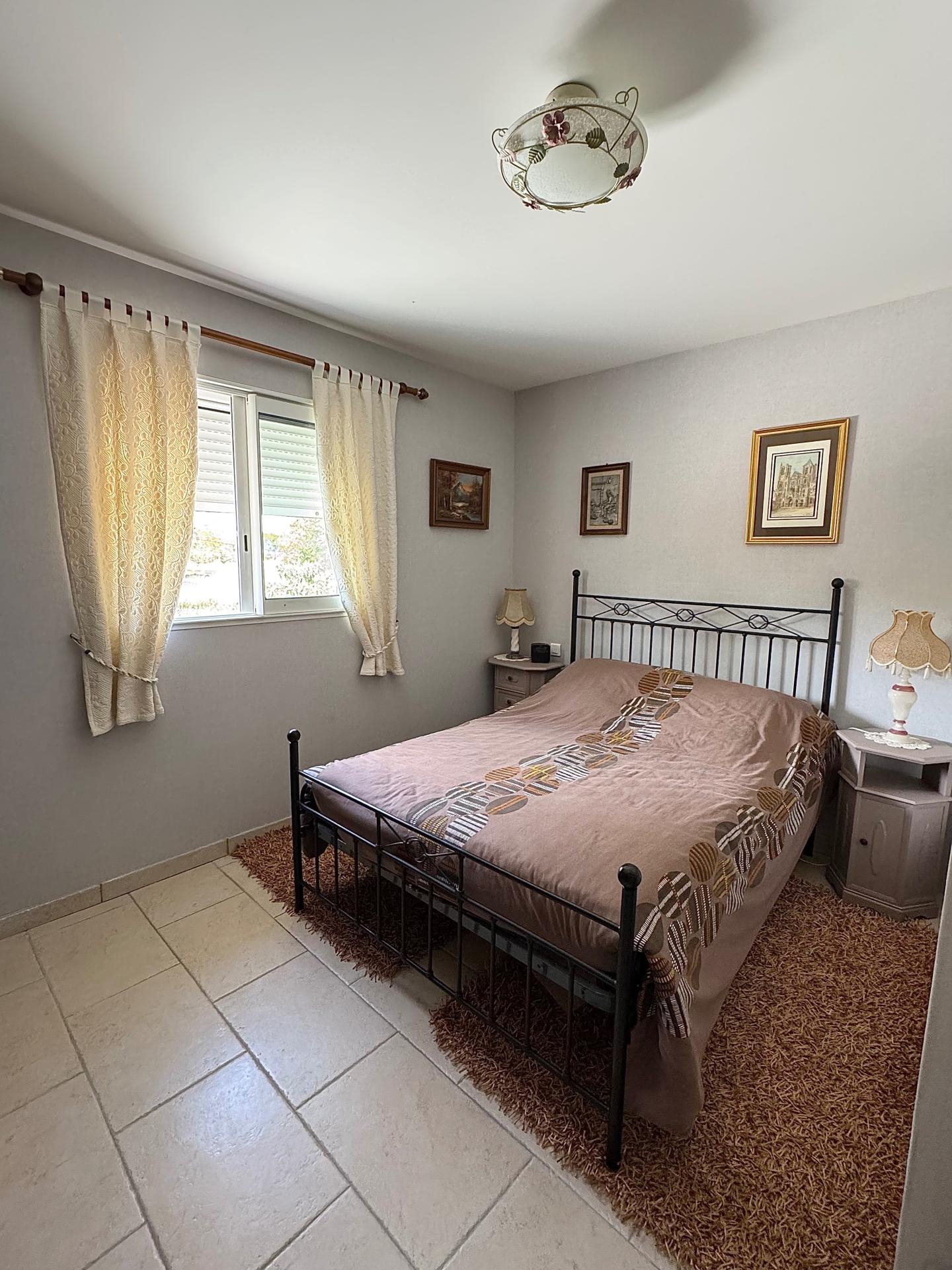 Photo 9 of the listing.