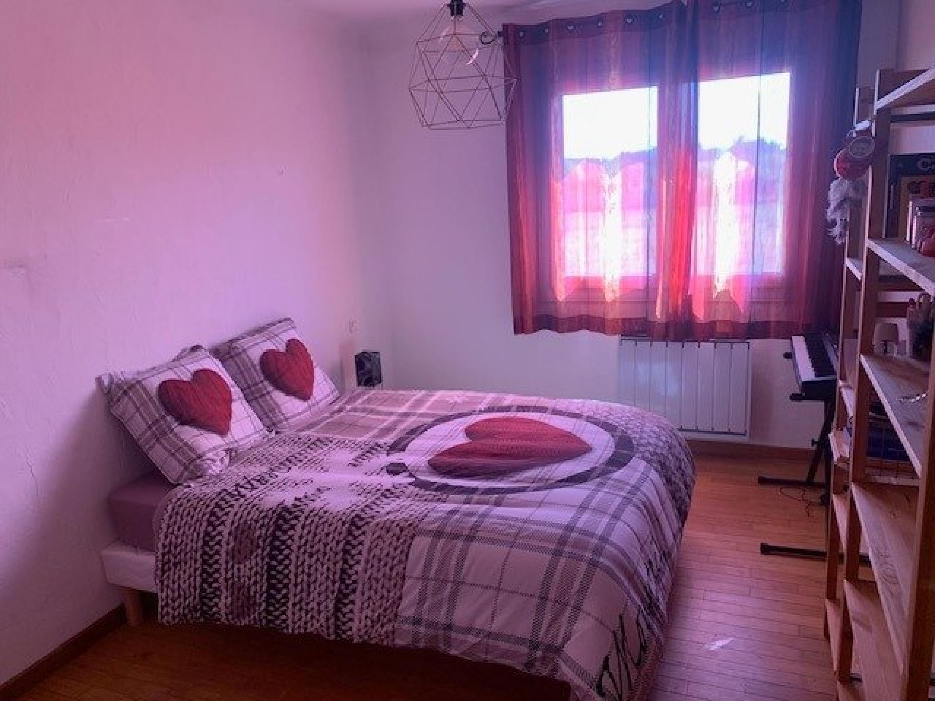 Photo 10 of the listing.