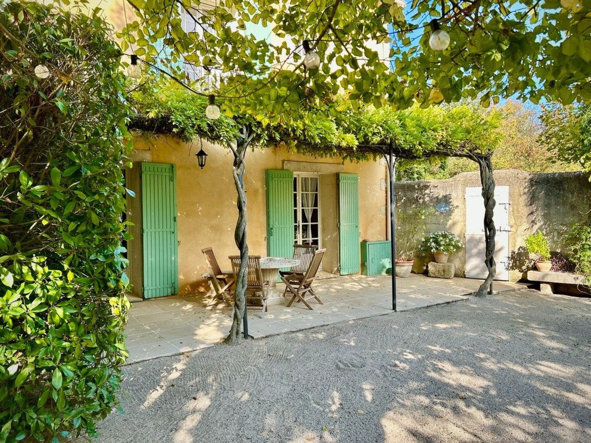 Photo 14 of the listing.