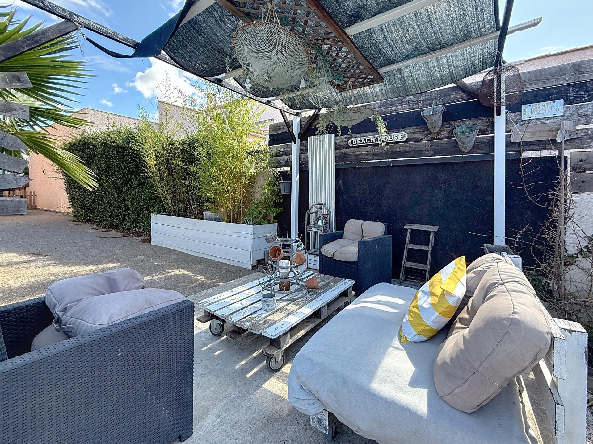 Photo 13 of the listing.