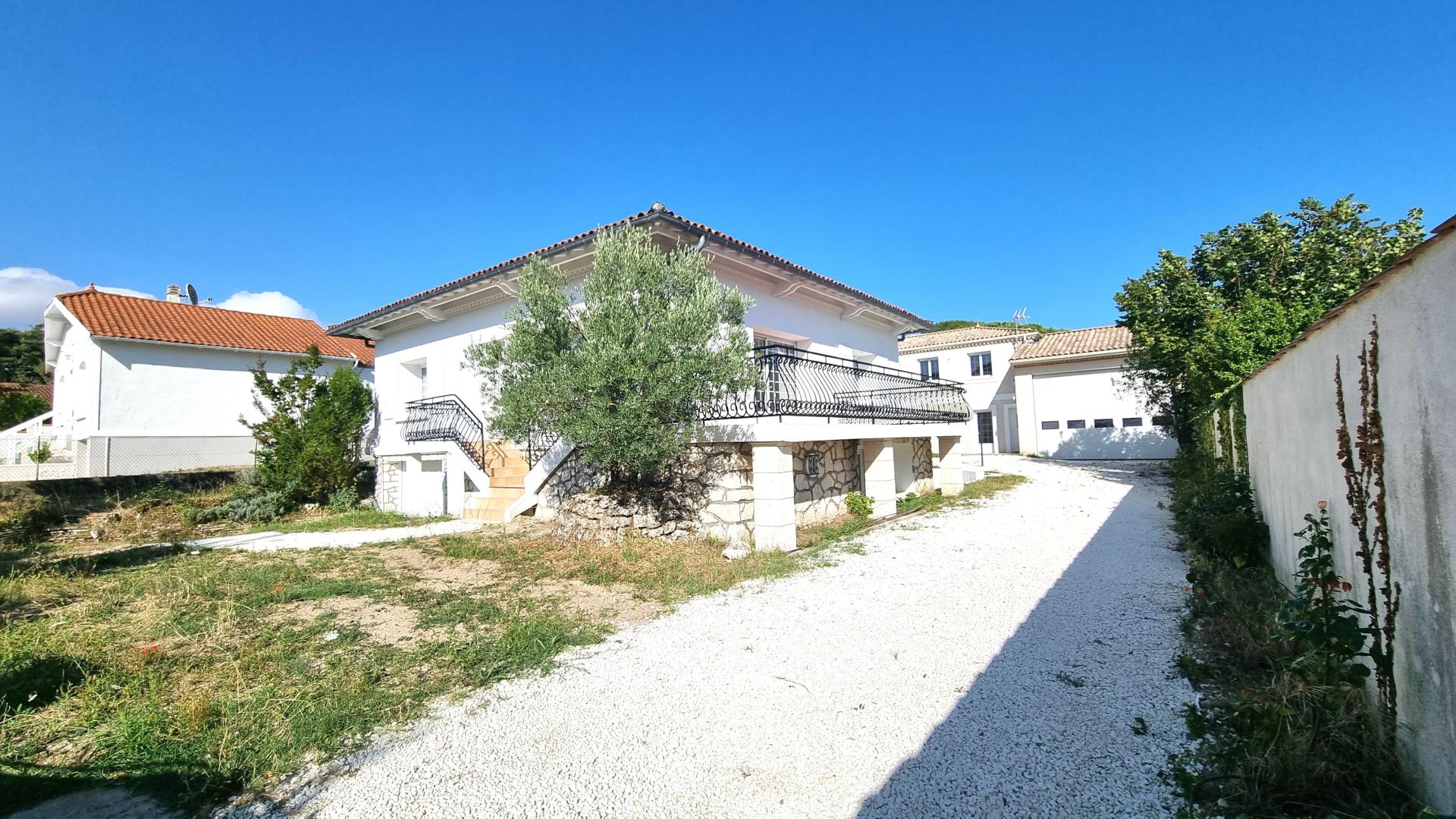 Photo 23 de l'annonce.