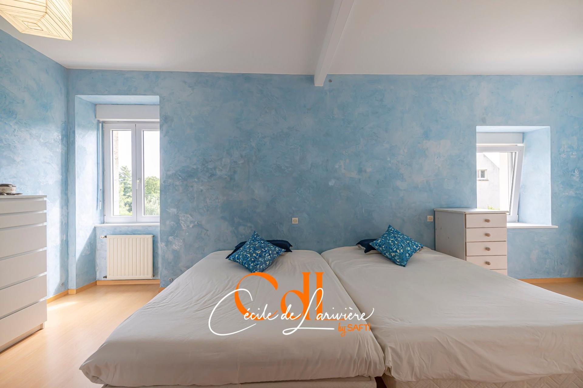 Photo 20 of the listing.