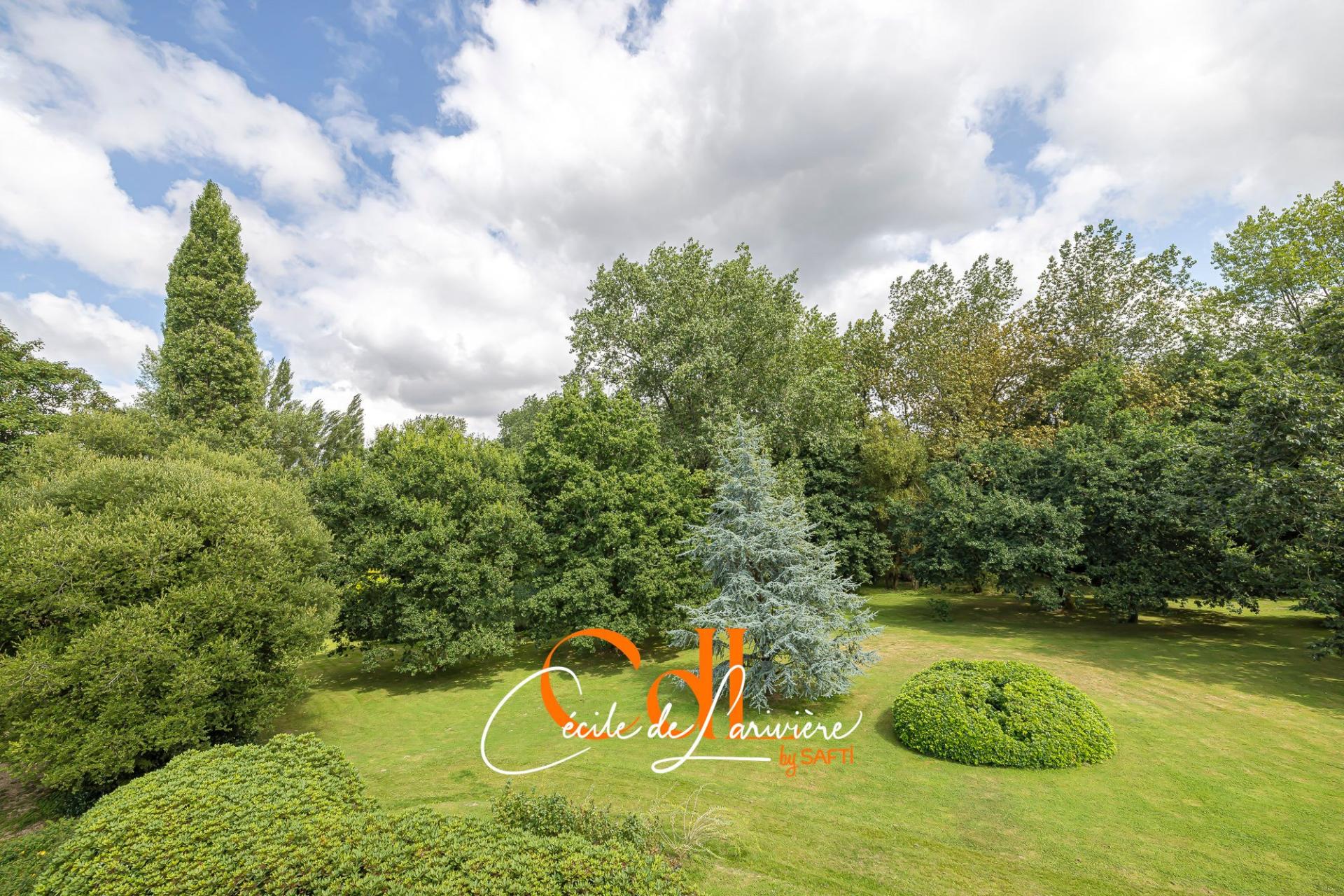 Photo 31 of the listing.