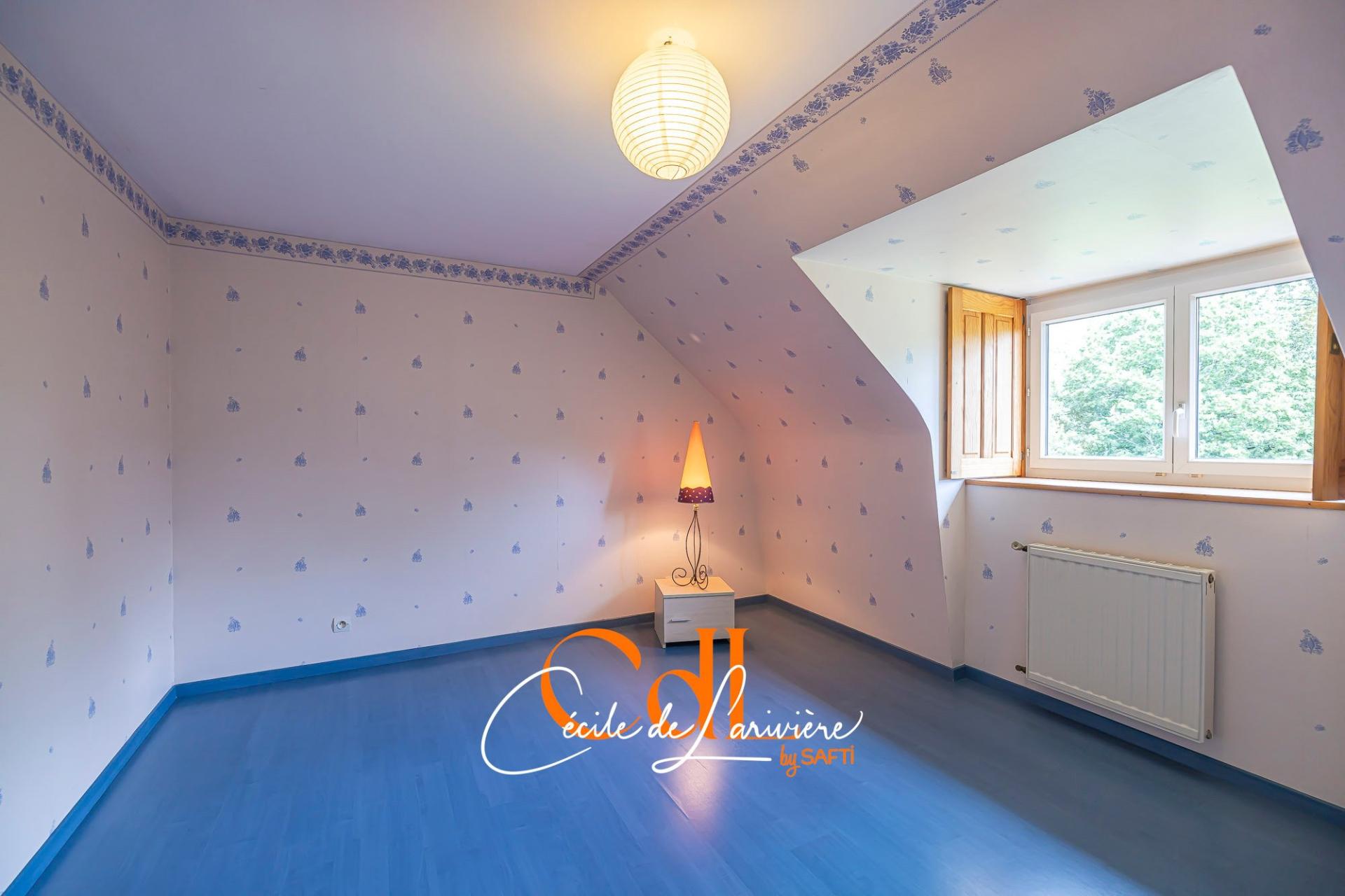 Photo 22 of the listing.