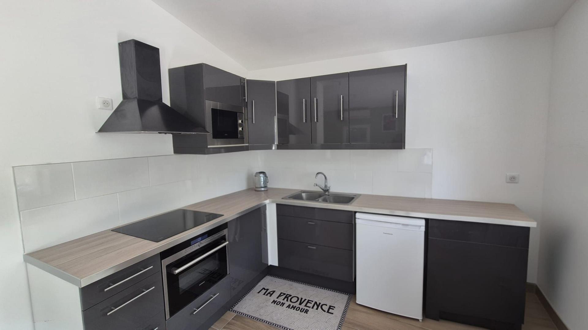 Photo 16 of the listing.