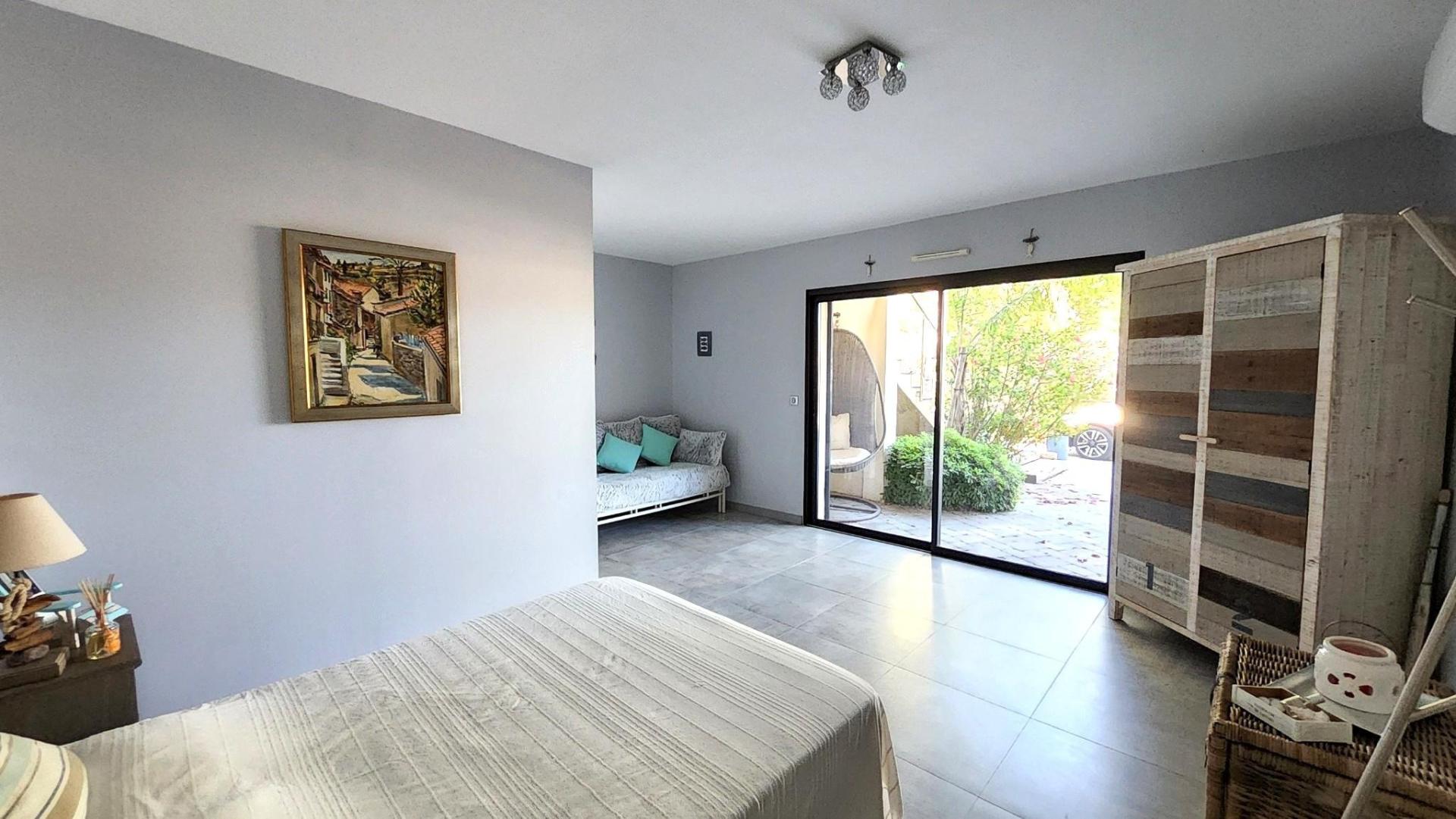 Photo 14 de l'annonce.